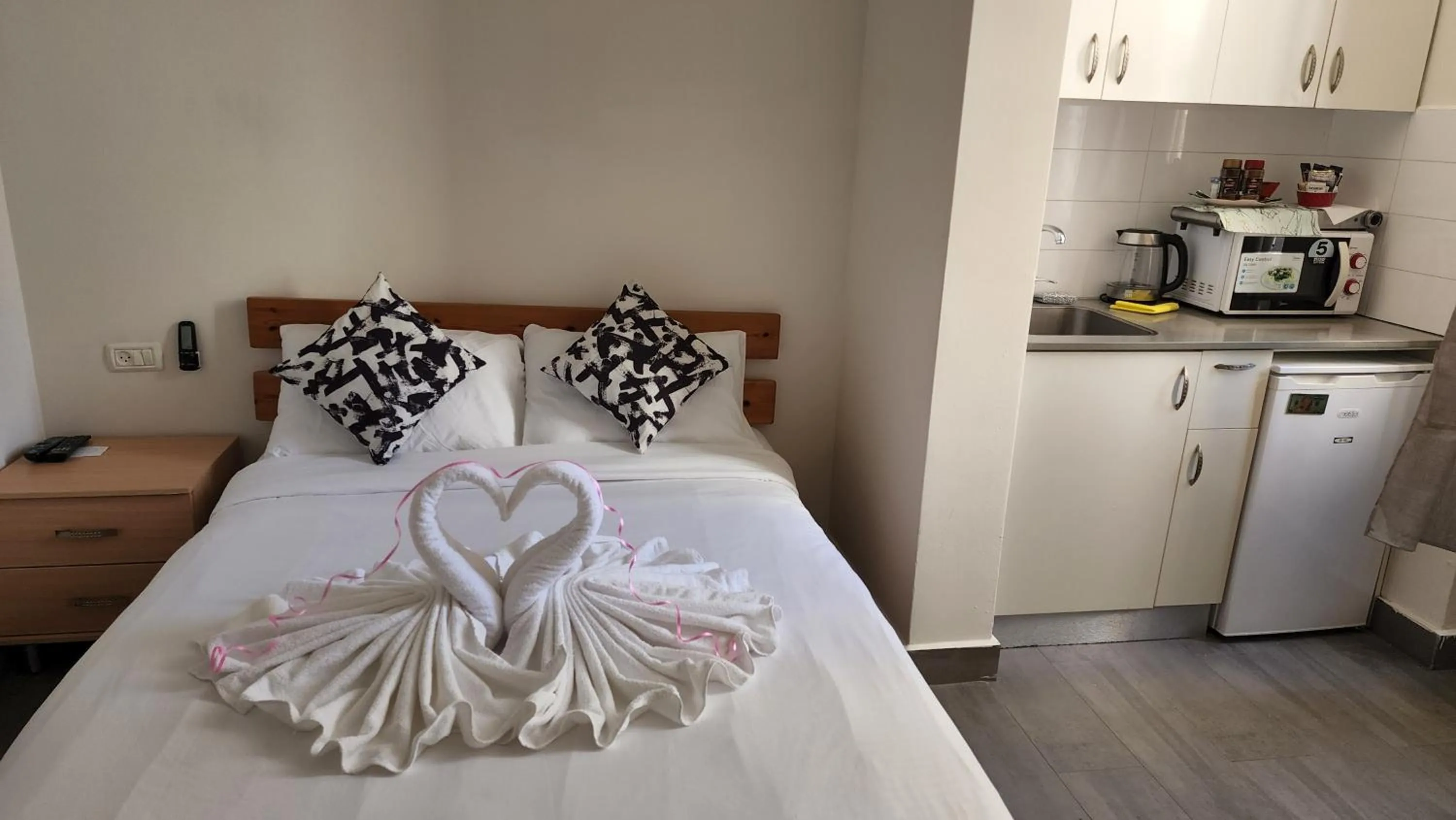 Bed in David Hameleh House