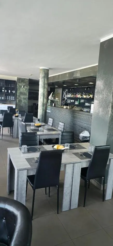 Restaurant/places to eat in Hotel Verdina