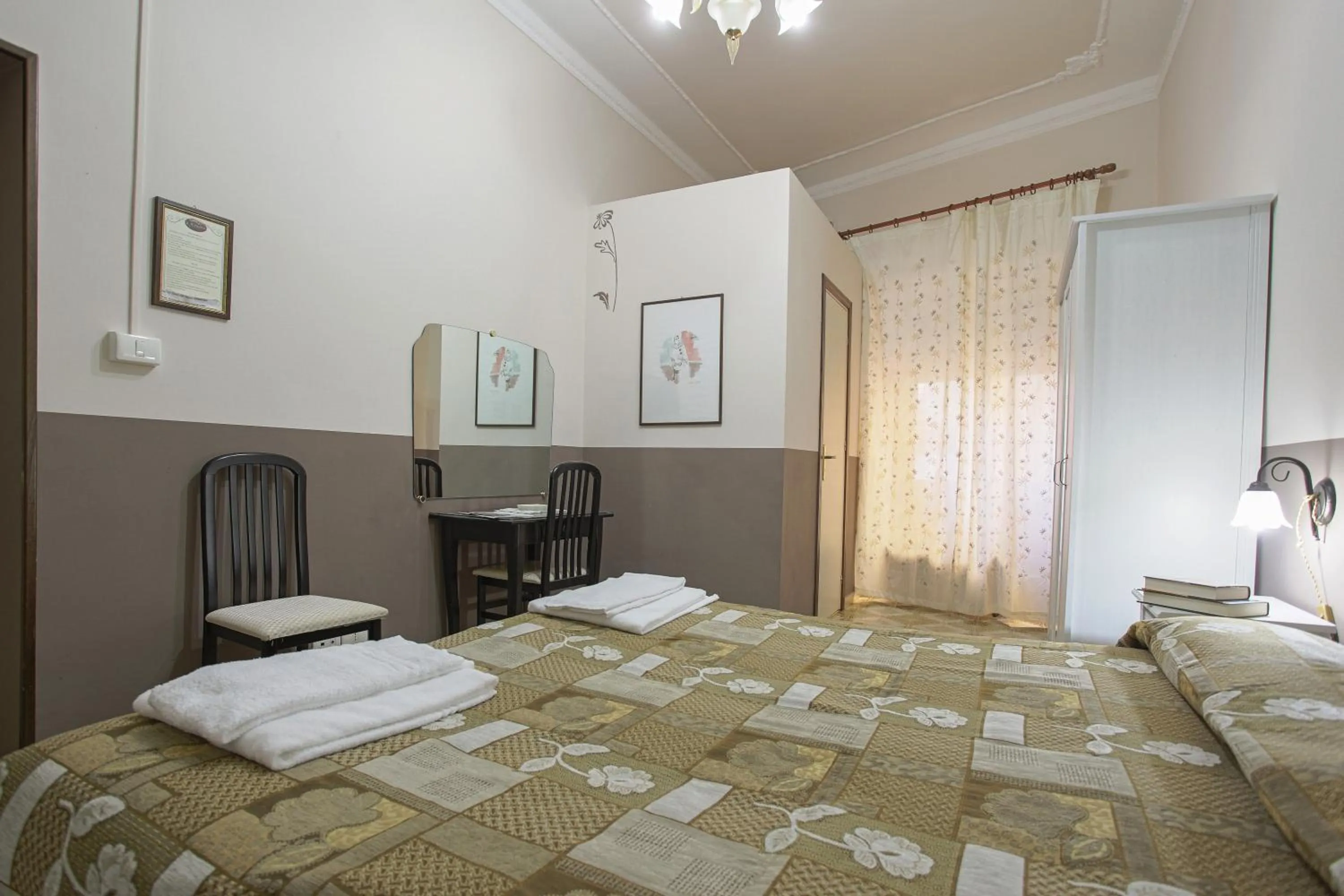 Bedroom, Bed in Il Mandorlo