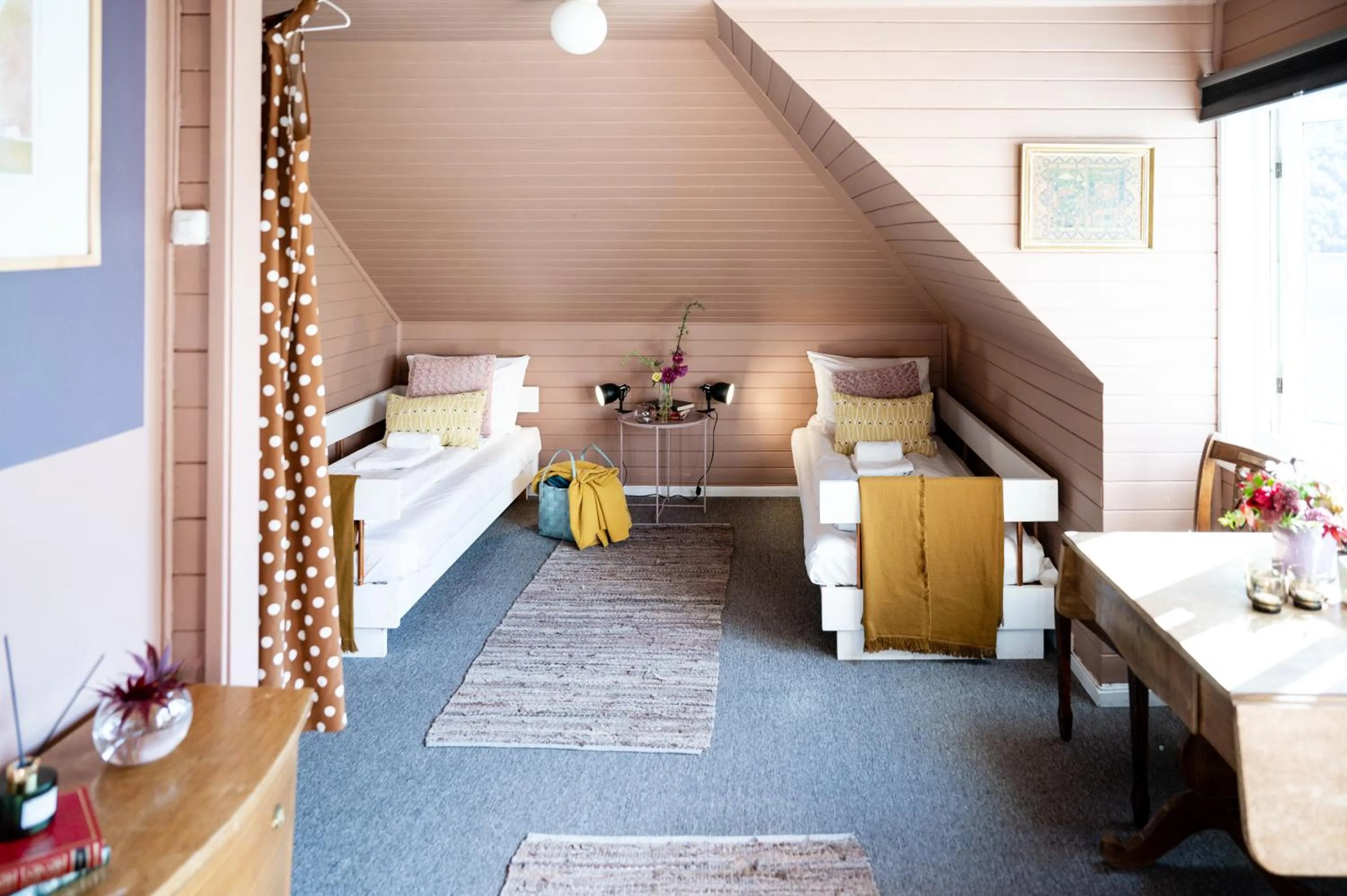 Bedroom, Bed in Fjærland Fjordstove Hotell - Huseby Hotelldrift AS