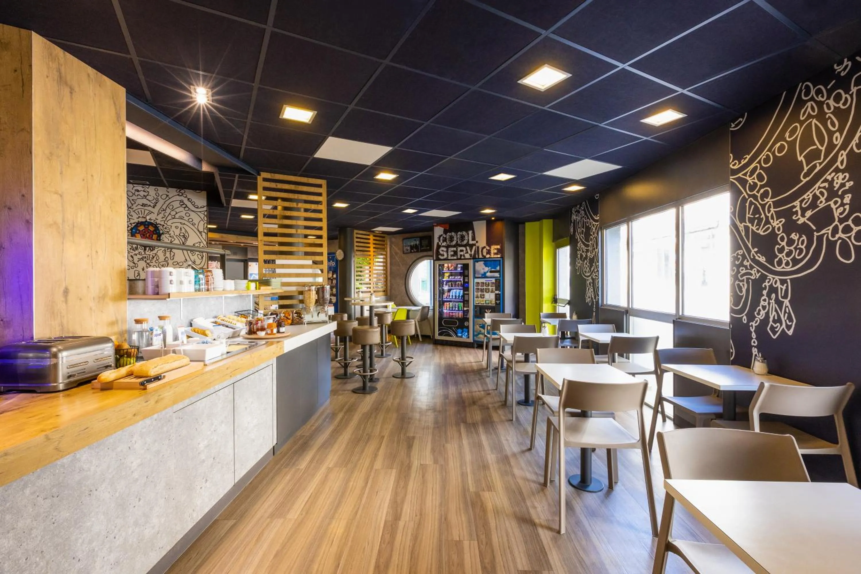 Restaurant/places to eat in ibis budget Angoulême Centre