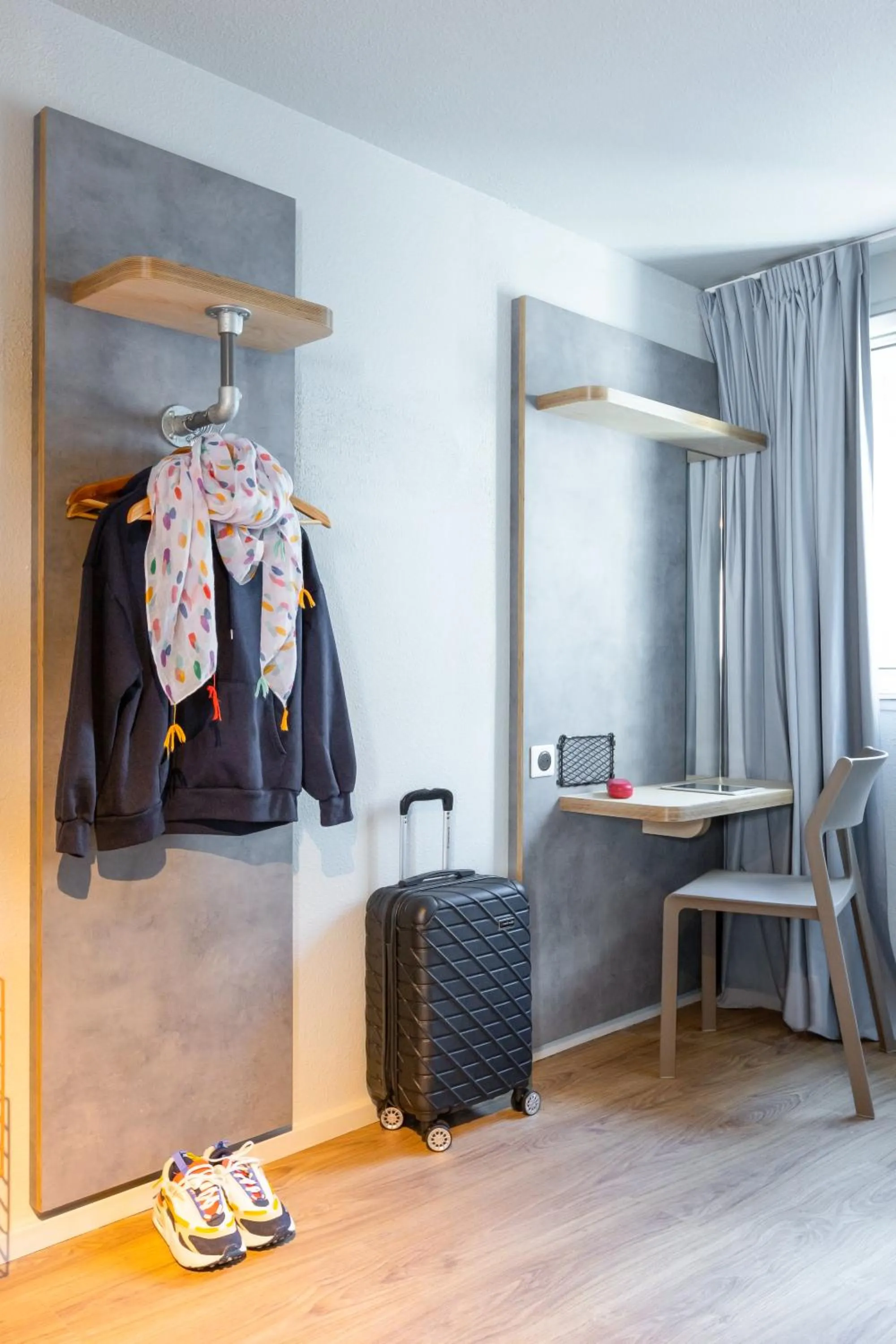 hair dresser in ibis budget Angoulême Centre