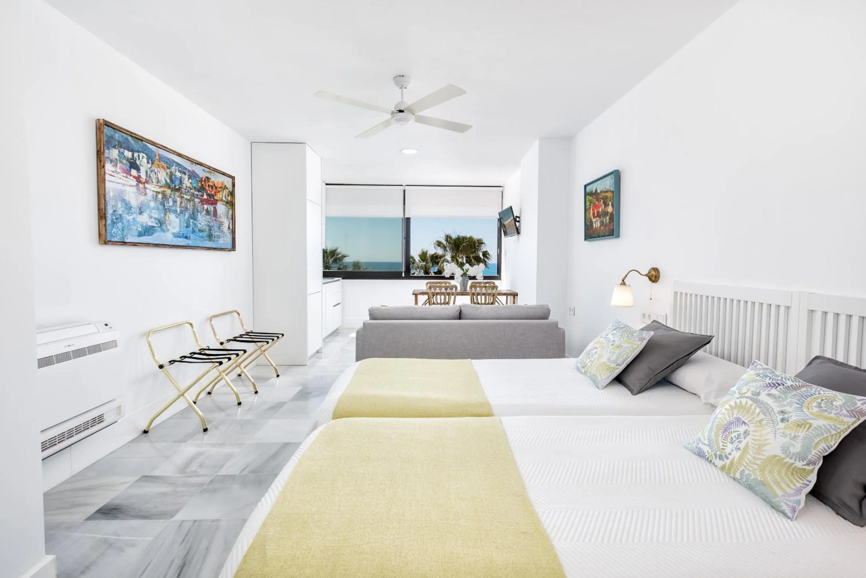 Living room, Bed in iloftmalaga Miramar