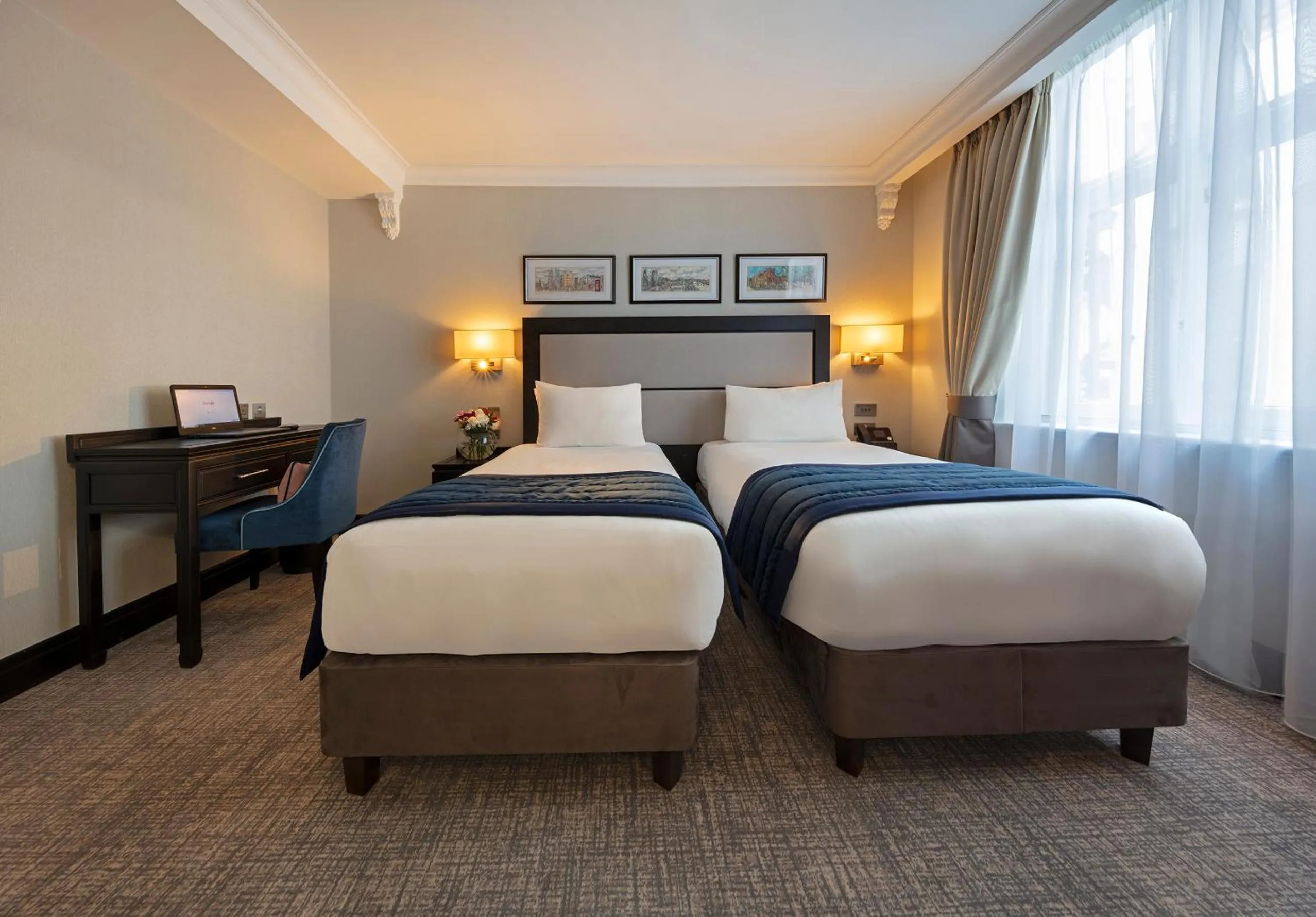Bedroom, Bed in Wellington Hotel by Blue Orchid
