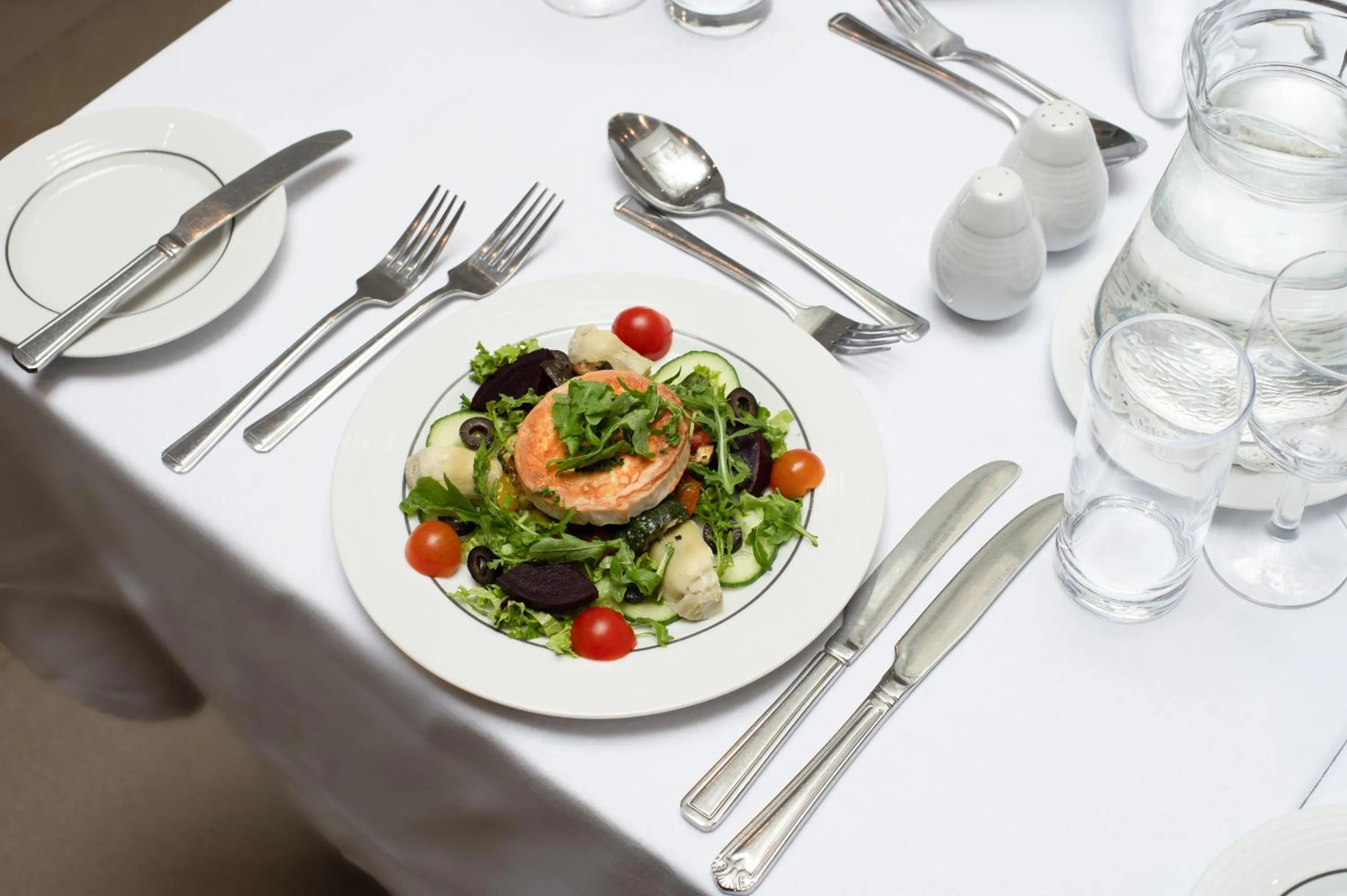 Food in Gem Langham Court Hotel