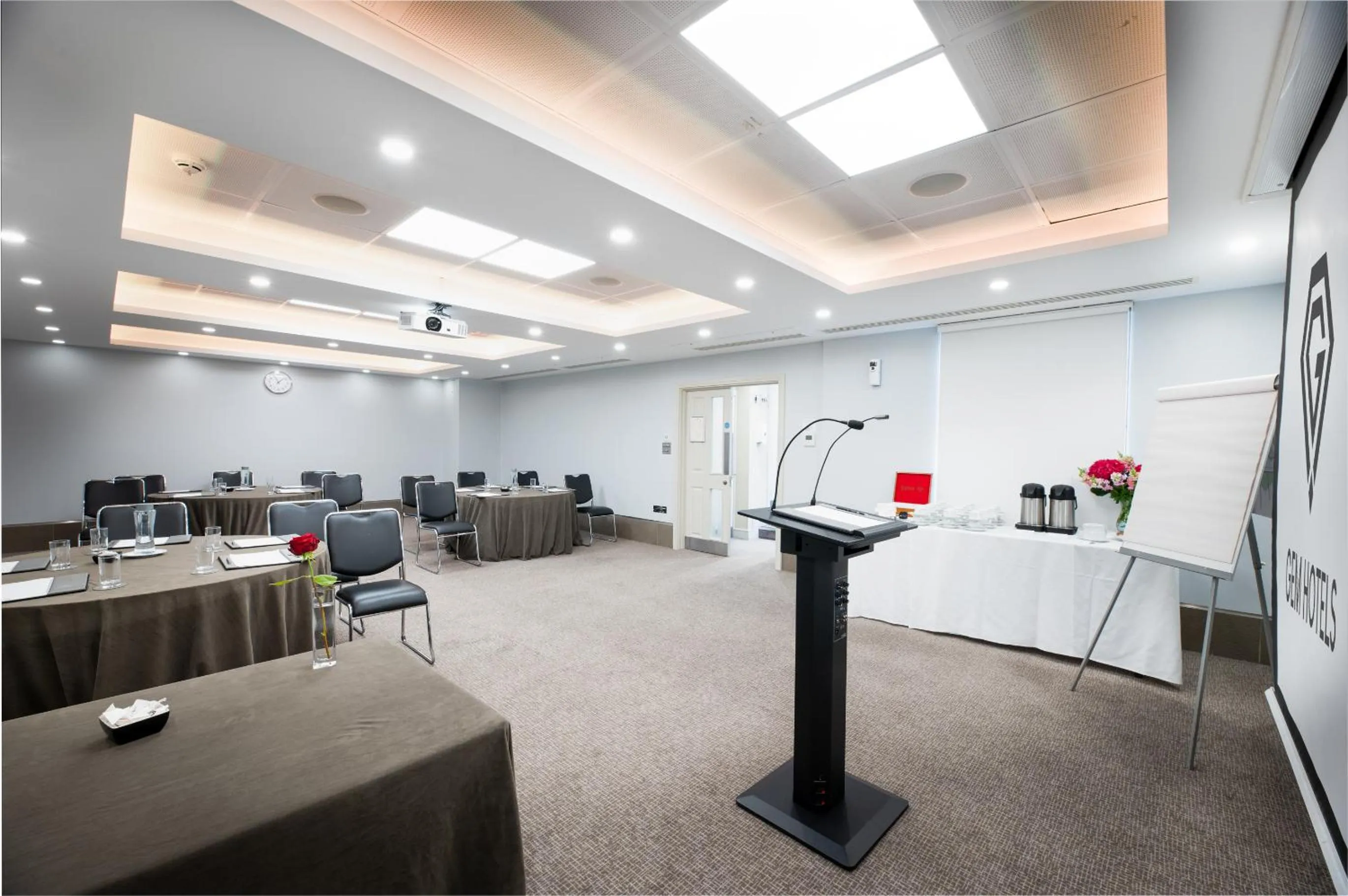 Meeting/conference room in Gem Langham Court Hotel