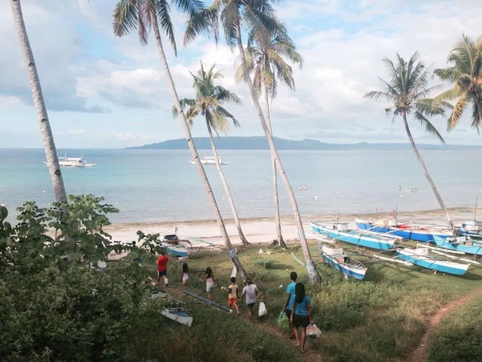 Blue Summer Suites & Restaurant