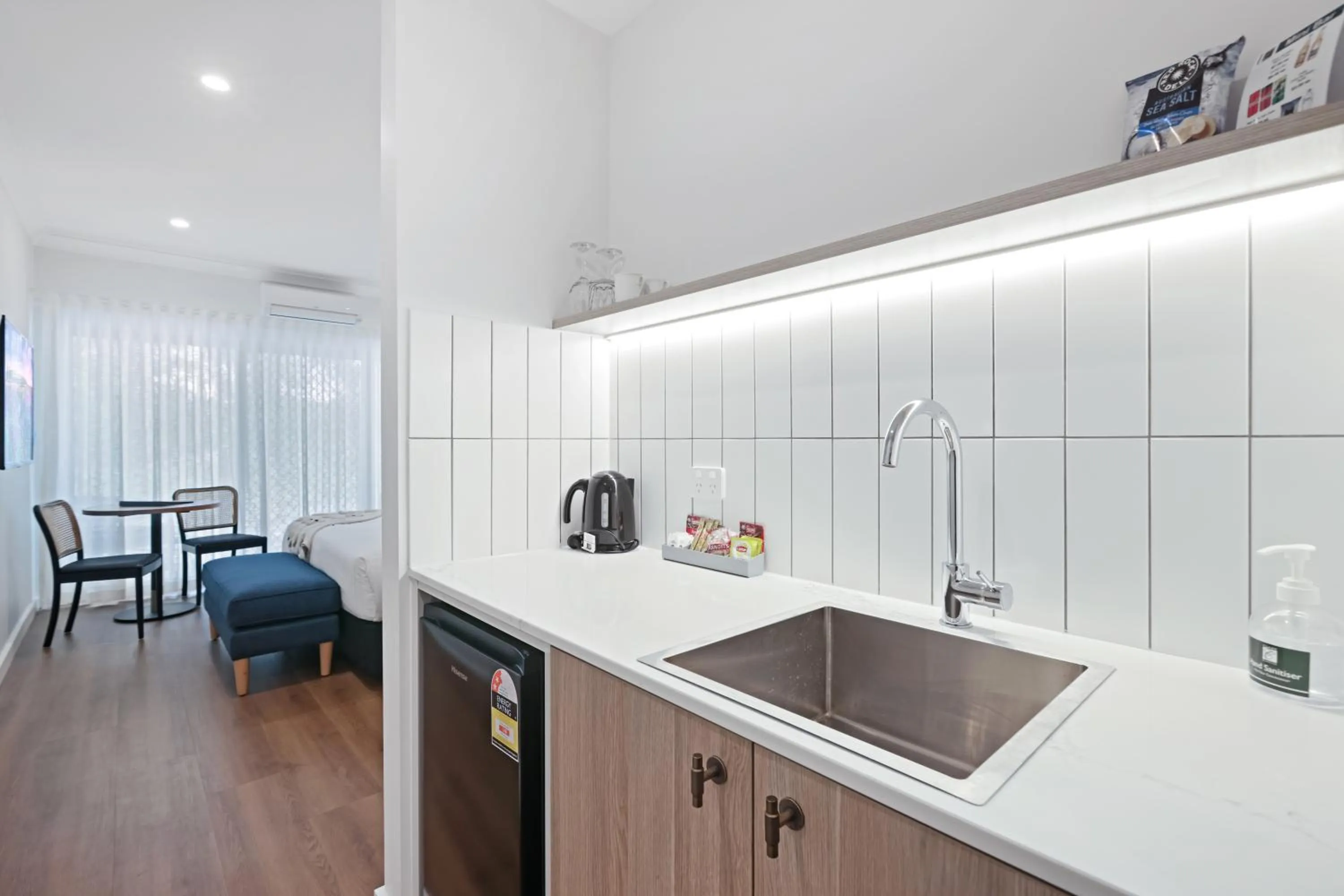 Kitchen or kitchenette in Clare Country Club