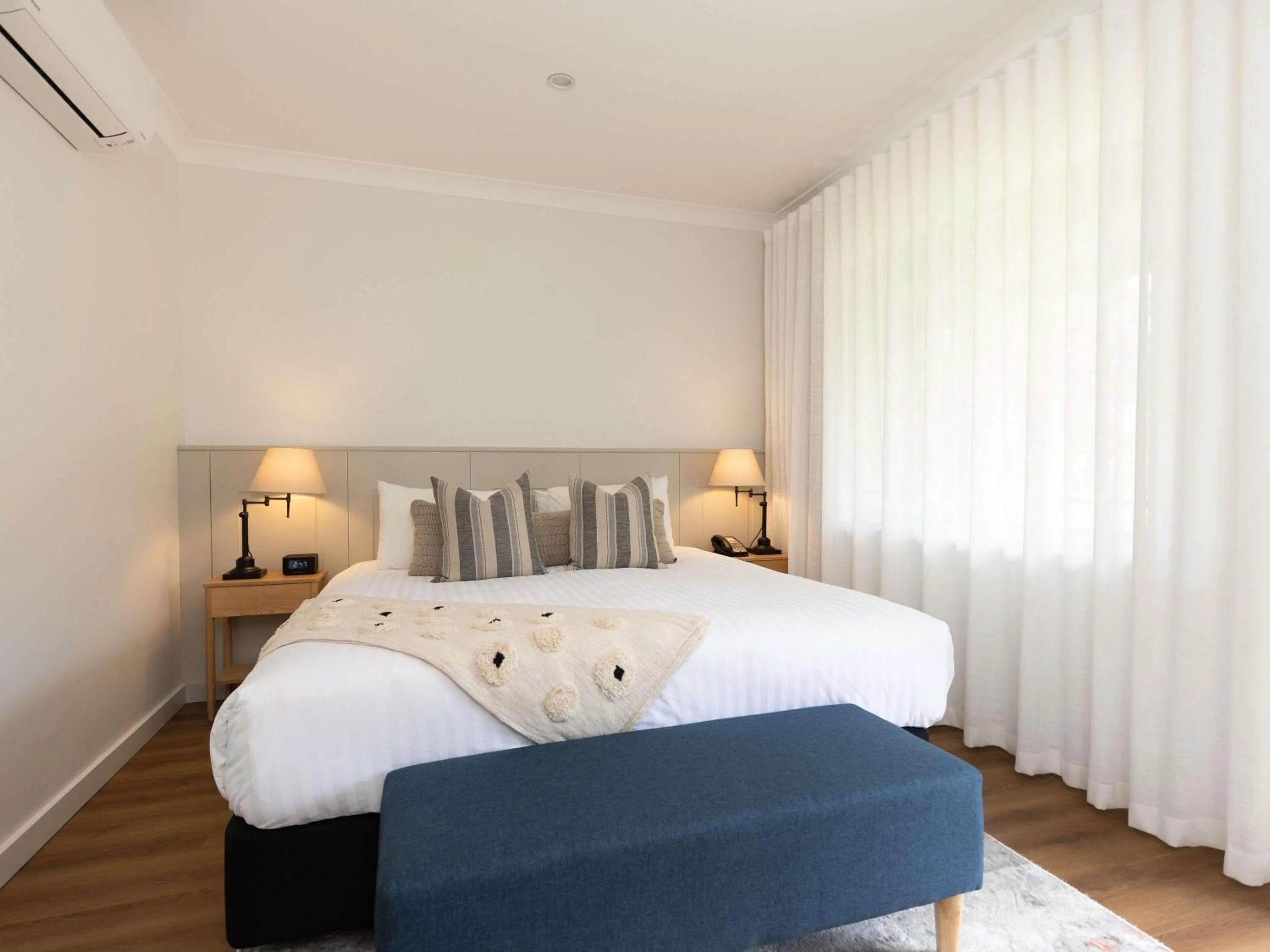 Bedroom, Bed in Clare Country Club