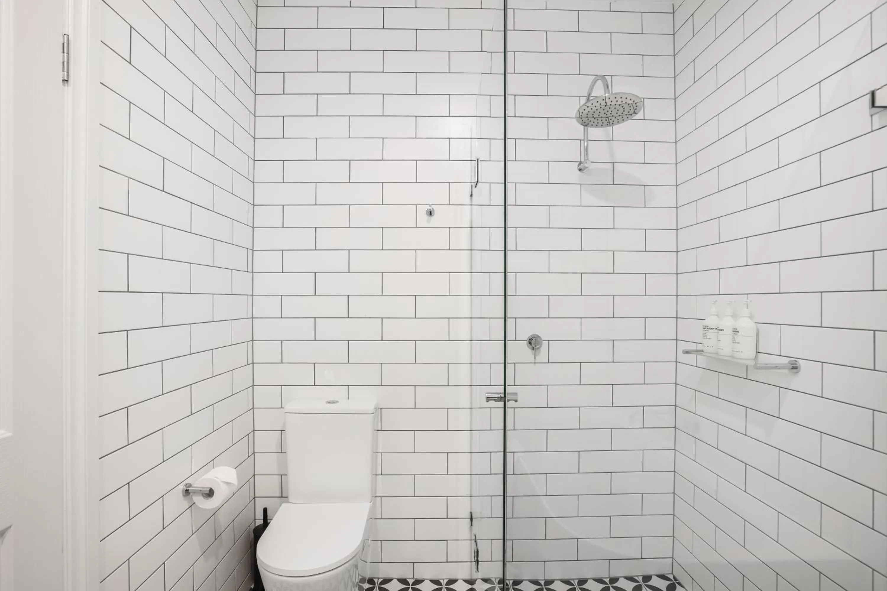 Shower in Clare Country Club