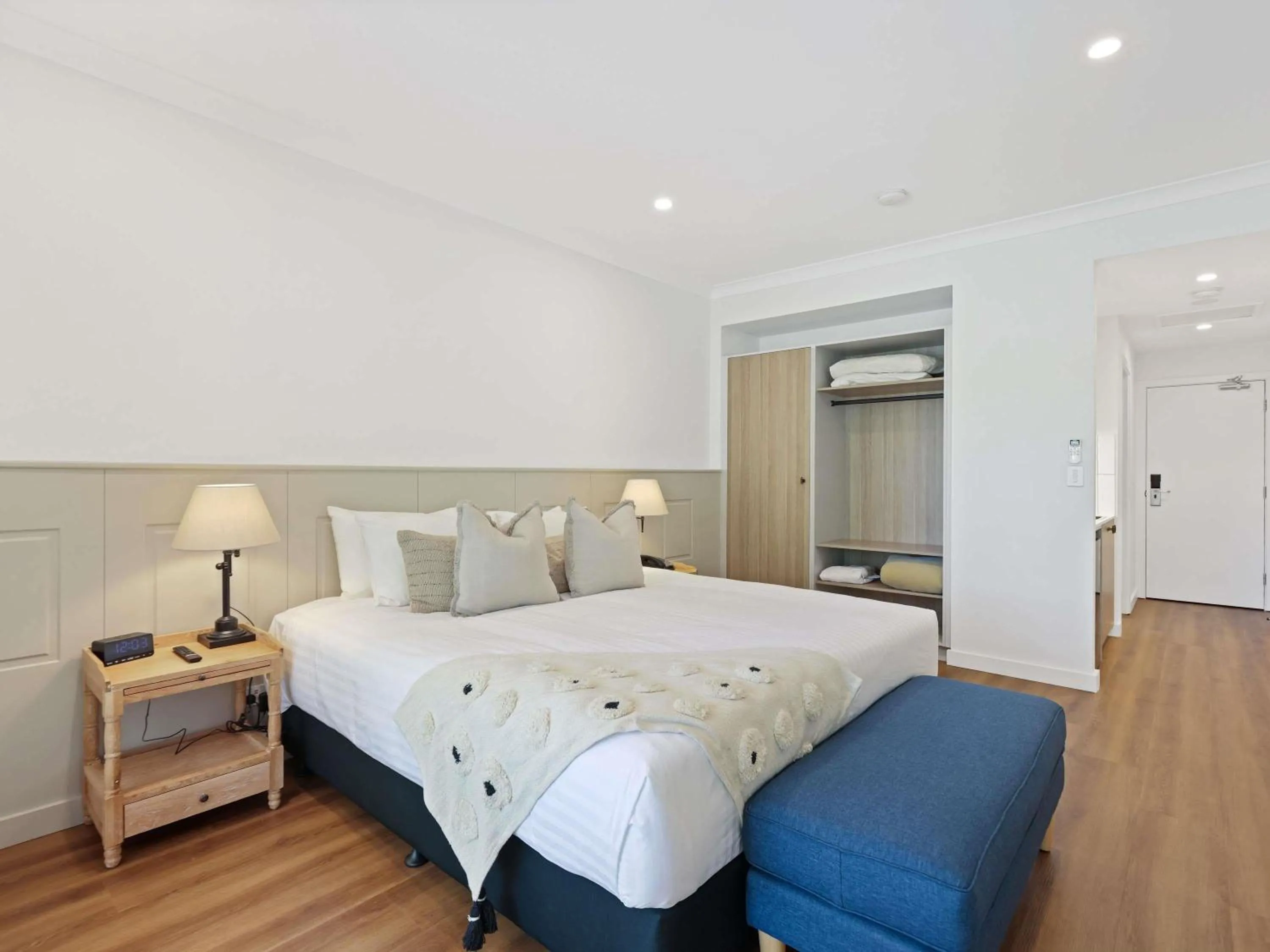 Bedroom, Bed in Clare Country Club