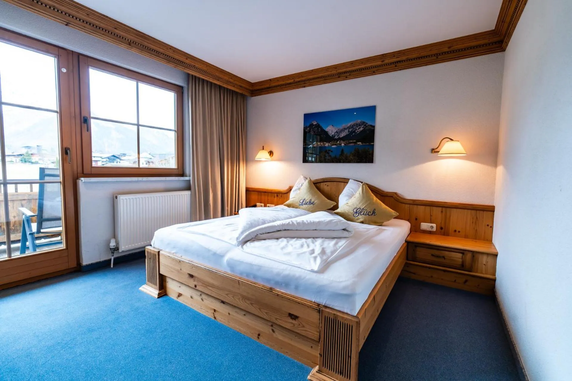 Bed in Liebes Caroline 4-Sterne-Hotel