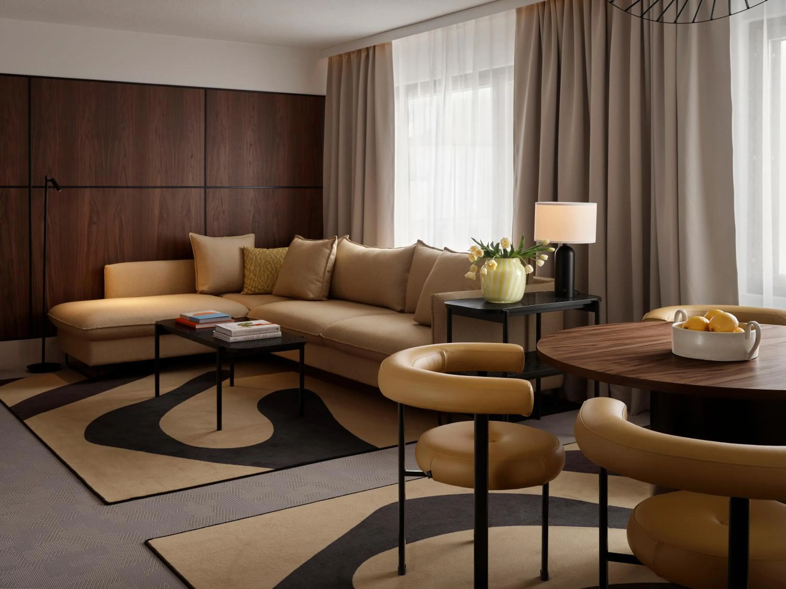 Living room in Original Sokos Hotel Royal