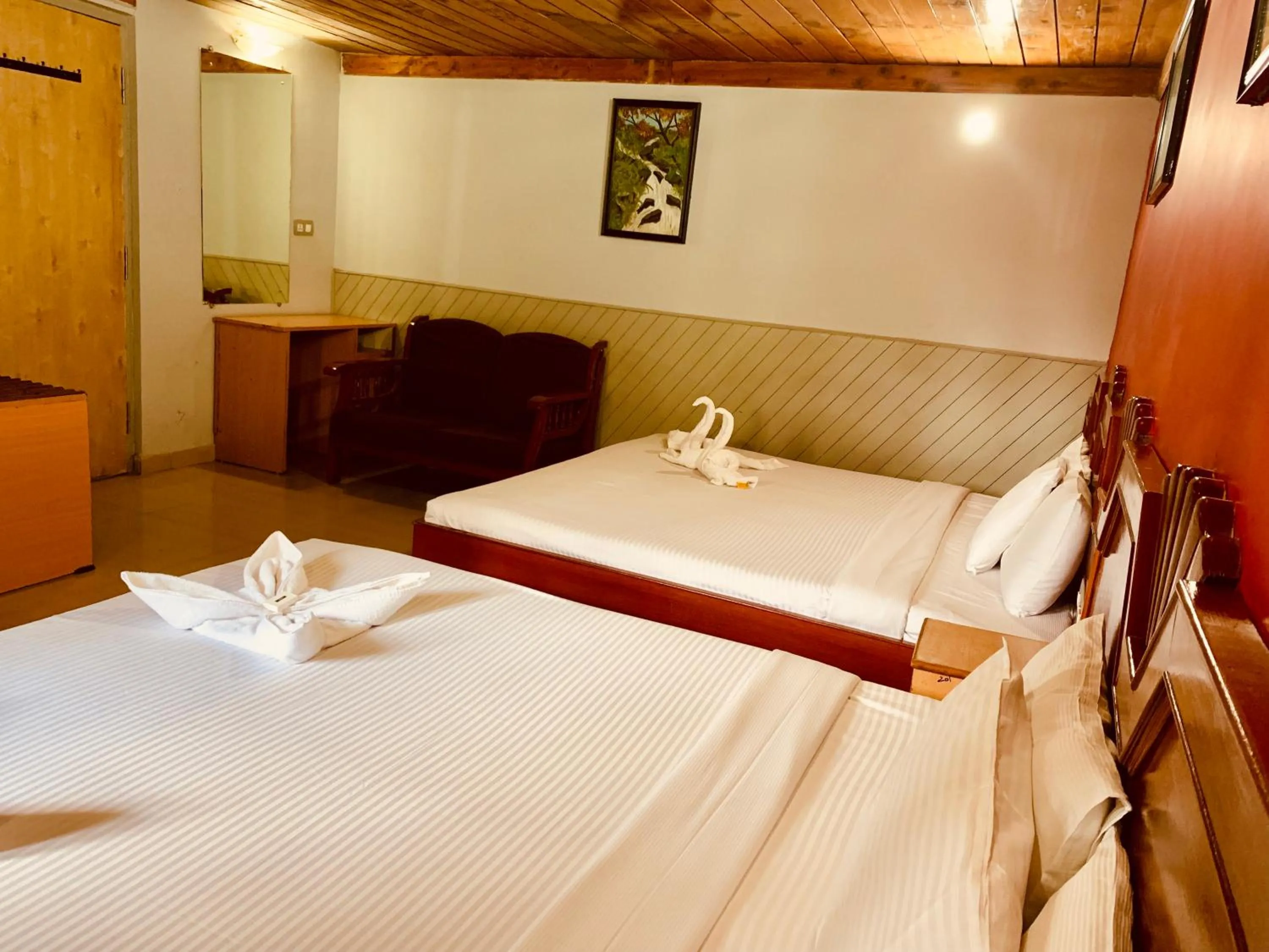 Bed in JC Woodville Manor