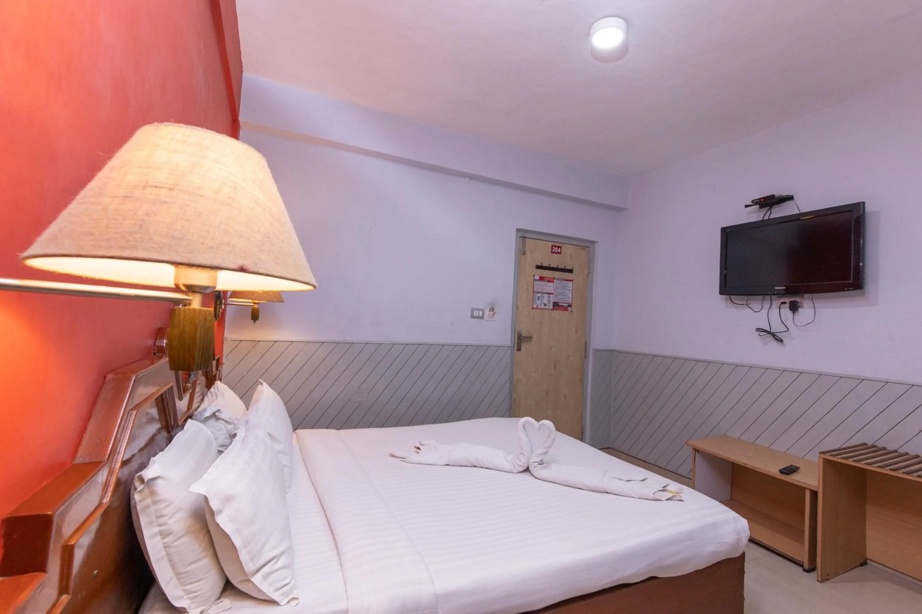 Bed in JC Woodville Manor