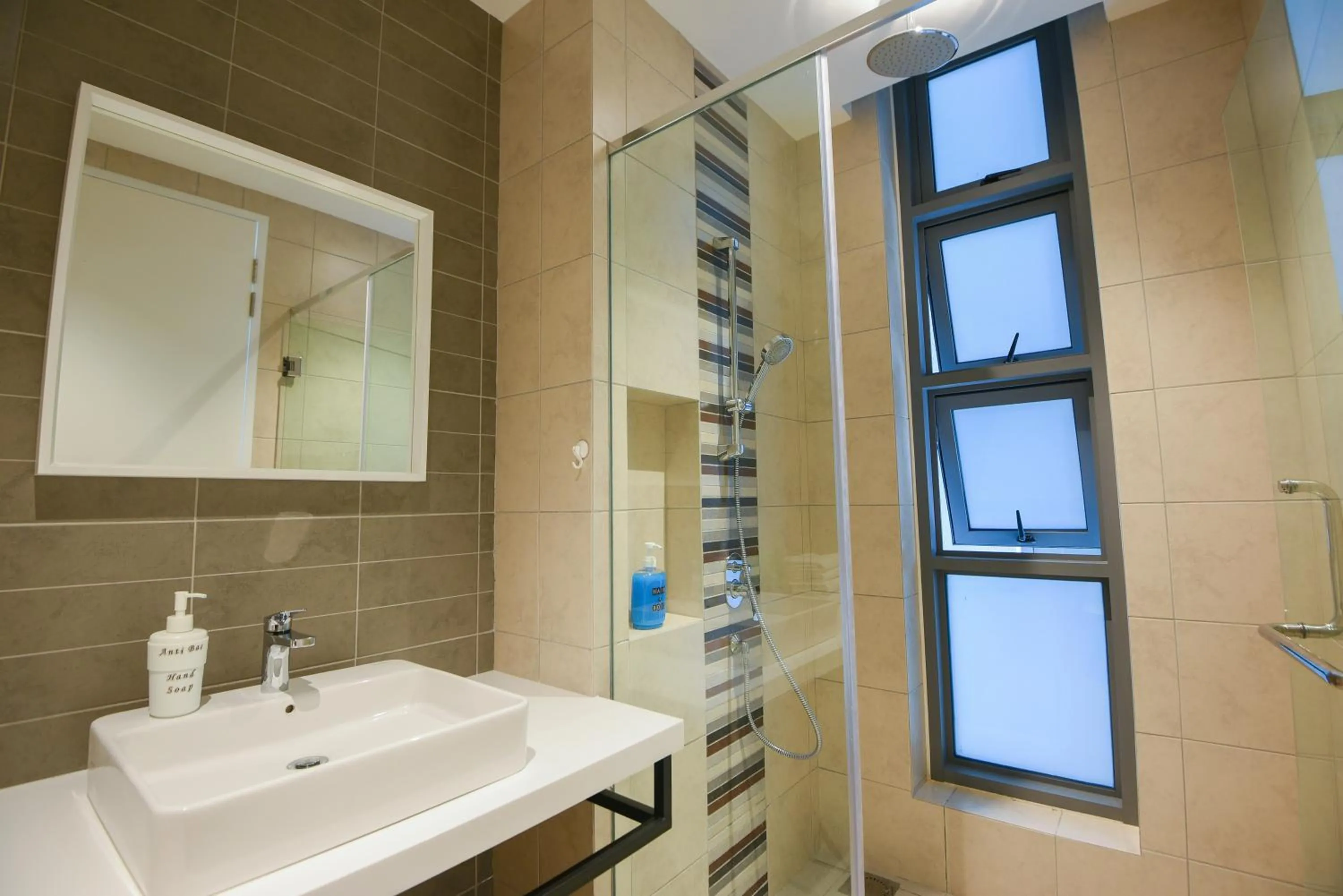 Shower in Robertson Suites Kuala Lumpur