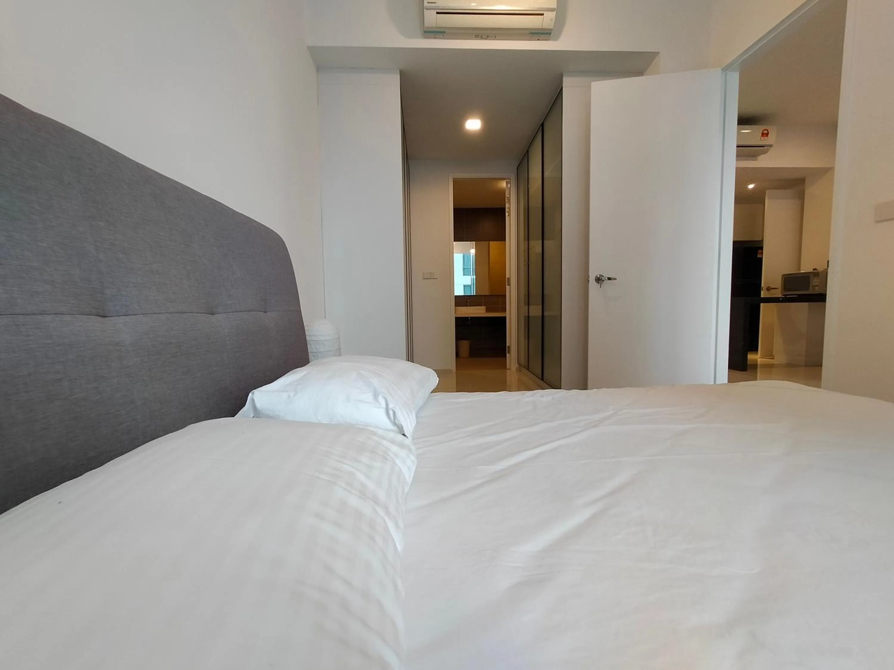 Bed in Robertson Suites Kuala Lumpur