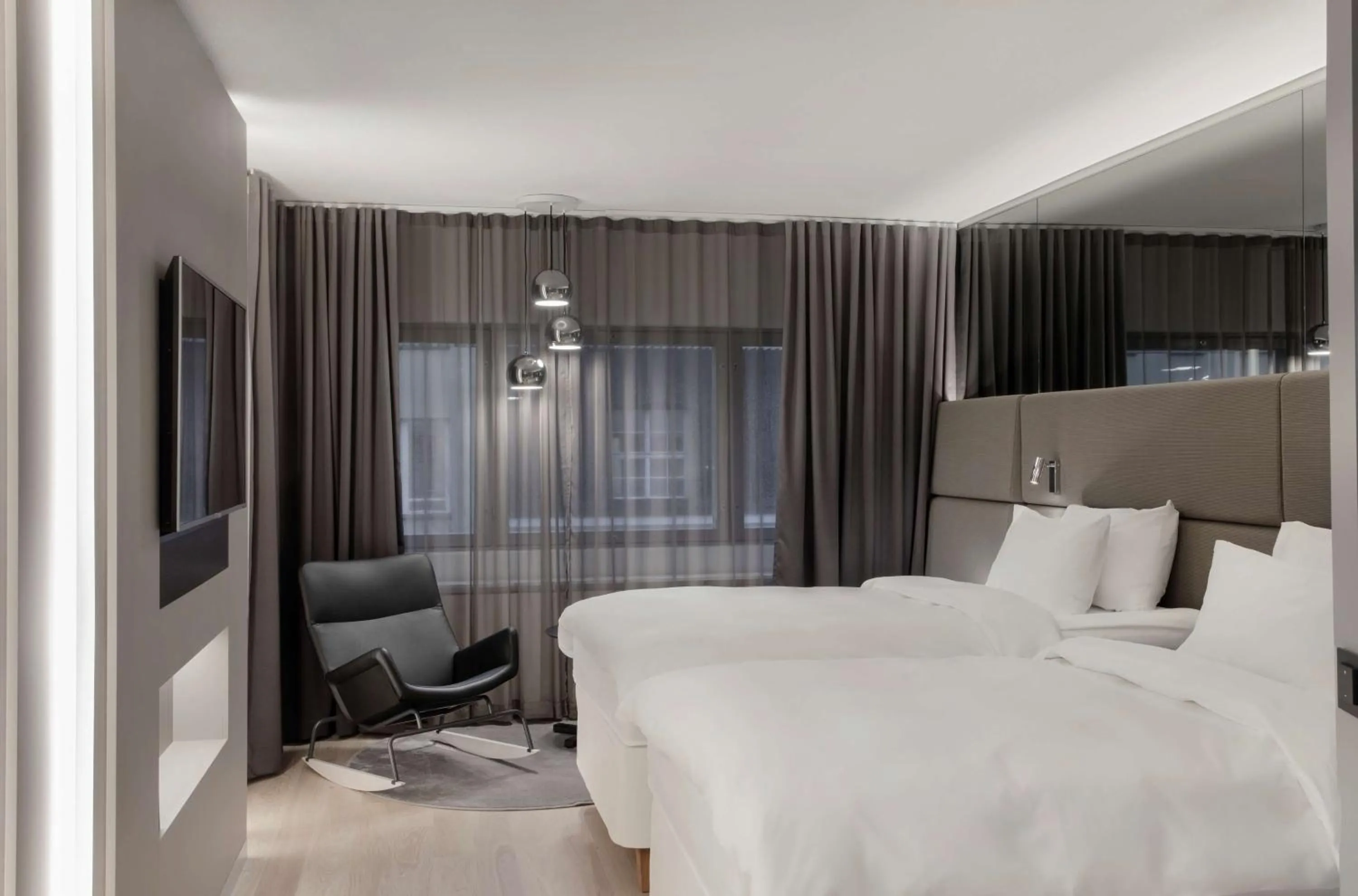 Business facilities, Bed in Radisson Blu Royal Hotel, Helsinki
