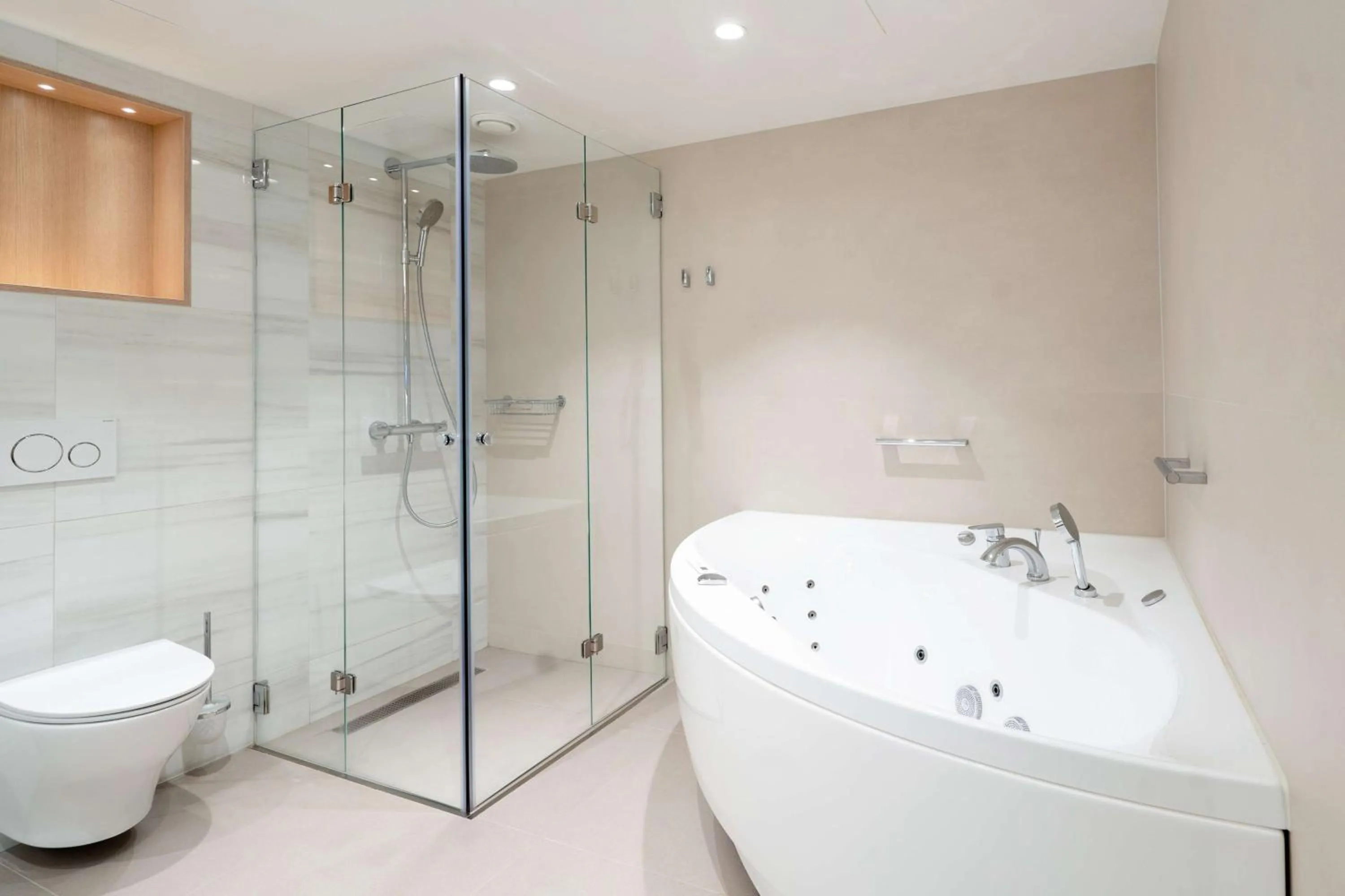 Bathroom in Radisson Blu Royal Hotel, Helsinki