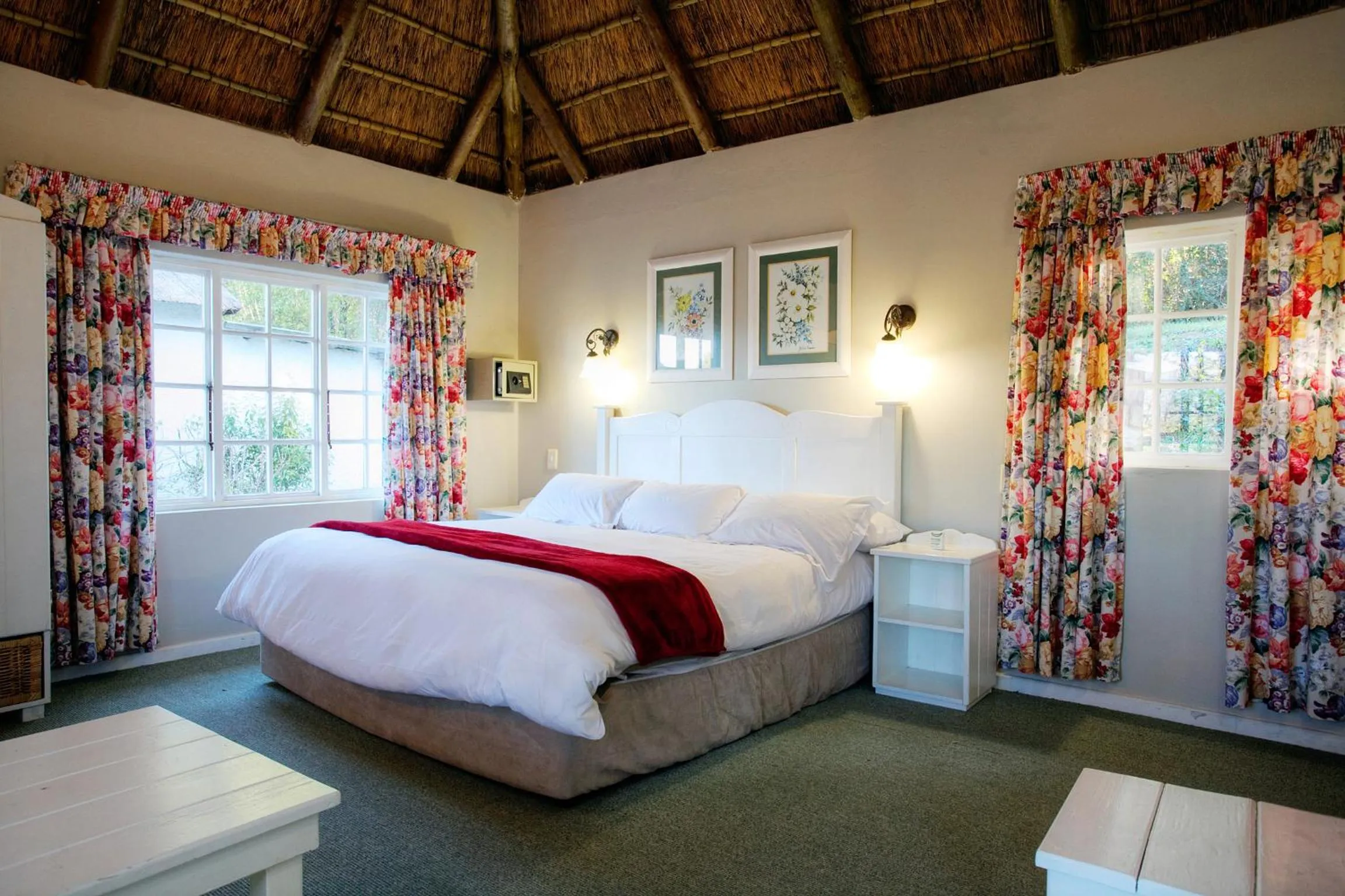 Bed in Hogsback Arminel Hotel