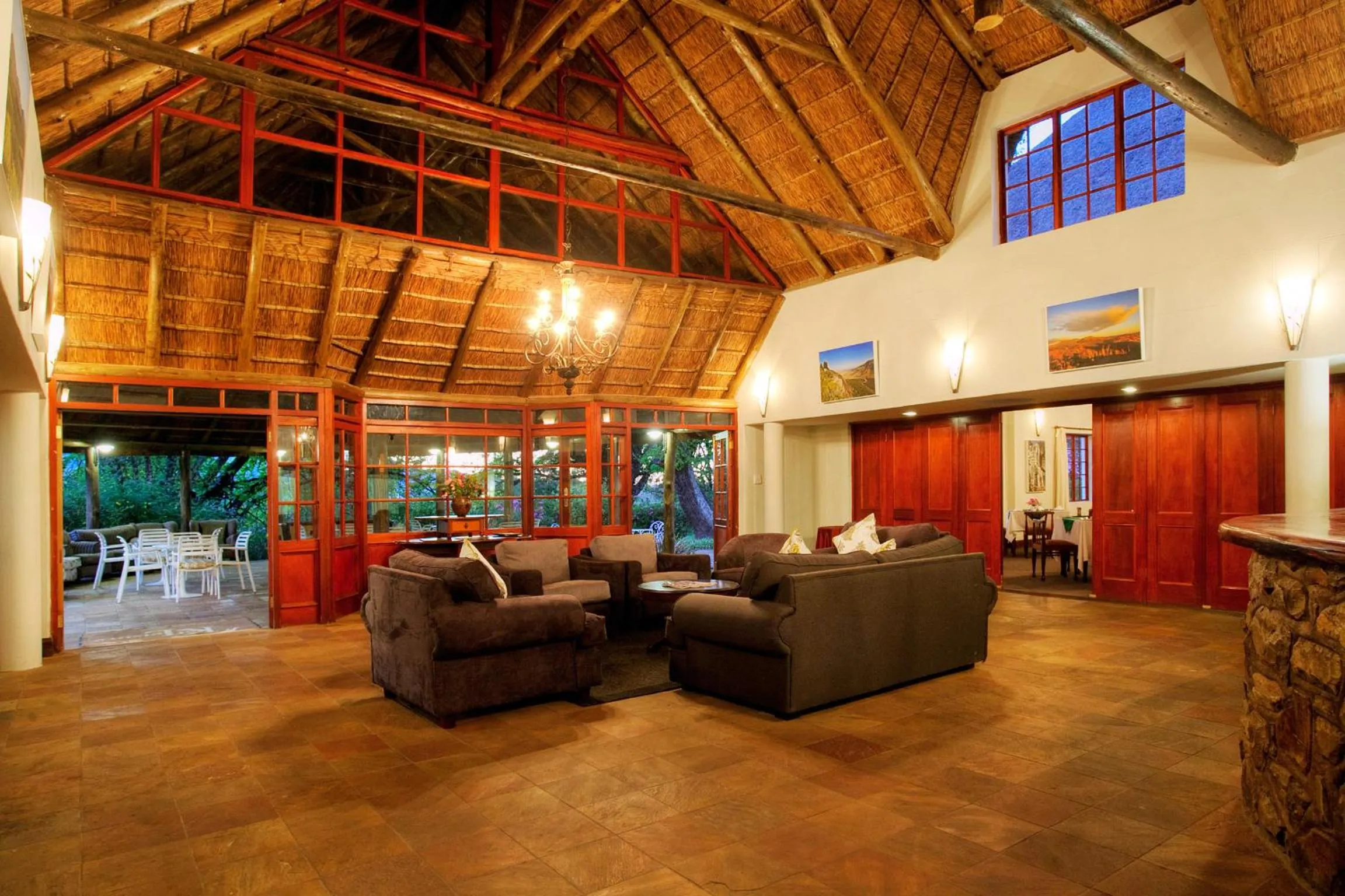 Lobby or reception in Hogsback Arminel Hotel