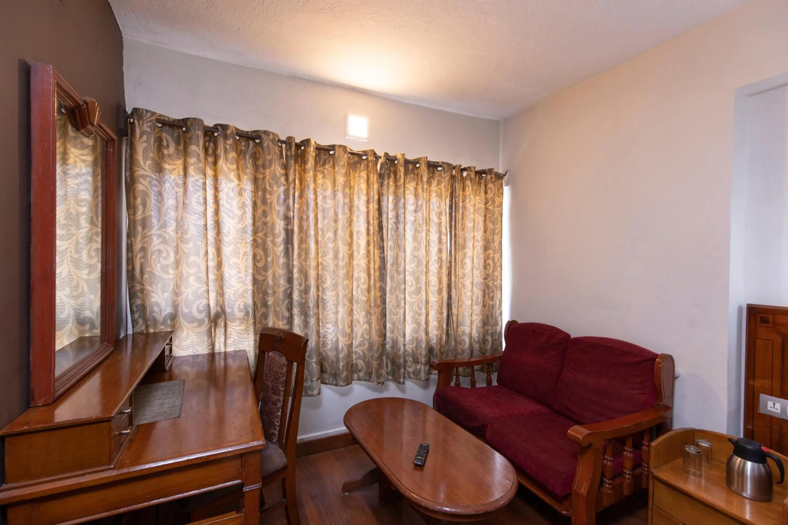 Seating area in Hotel Jc Grand