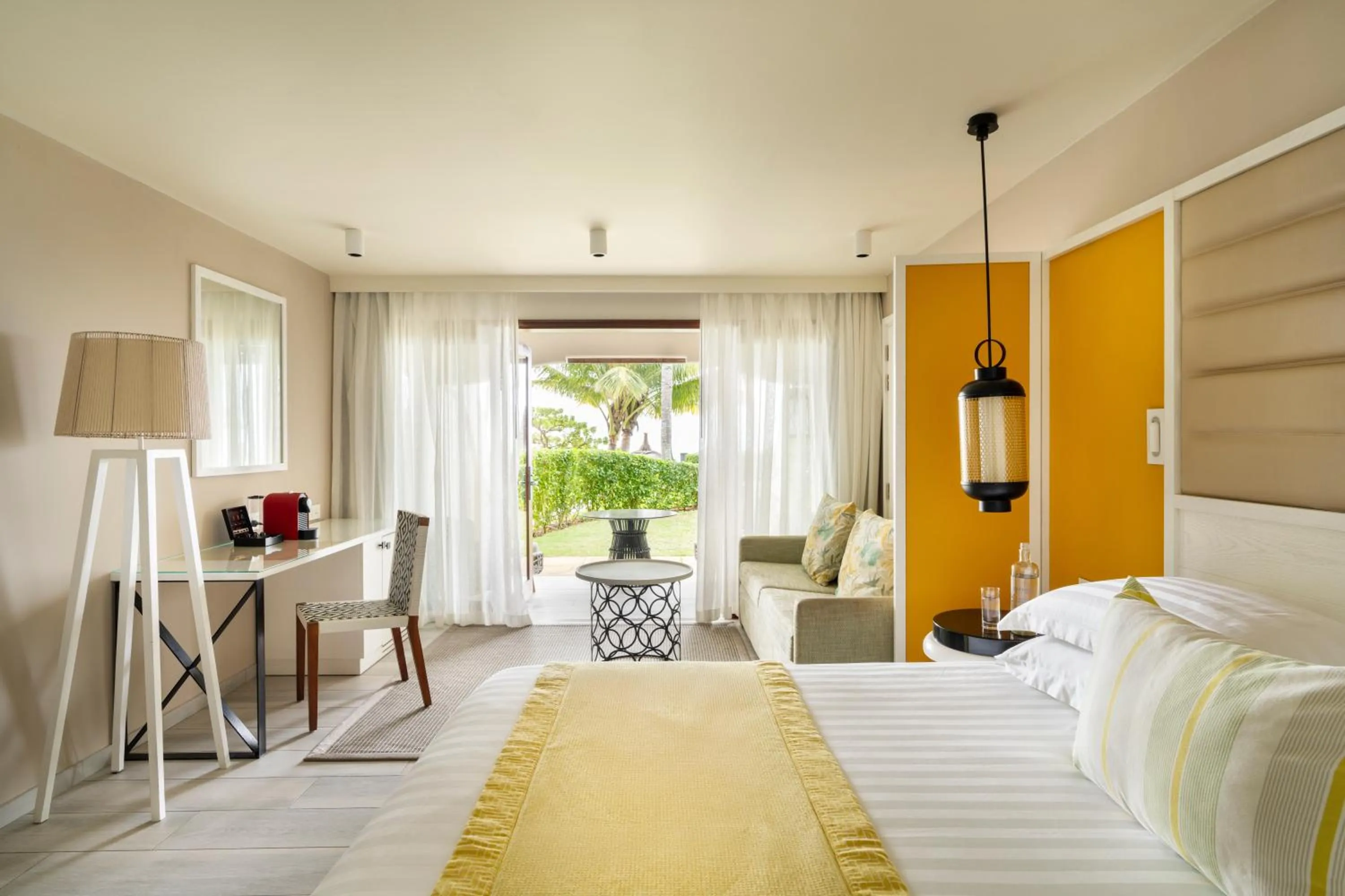 Bed in Constance Belle Mare Plage