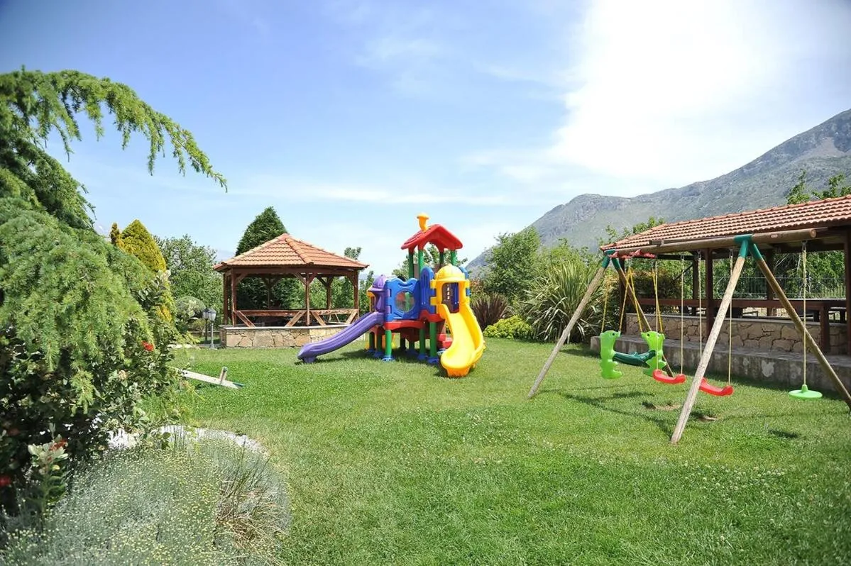 Children play ground in Alexander Mountain Resort