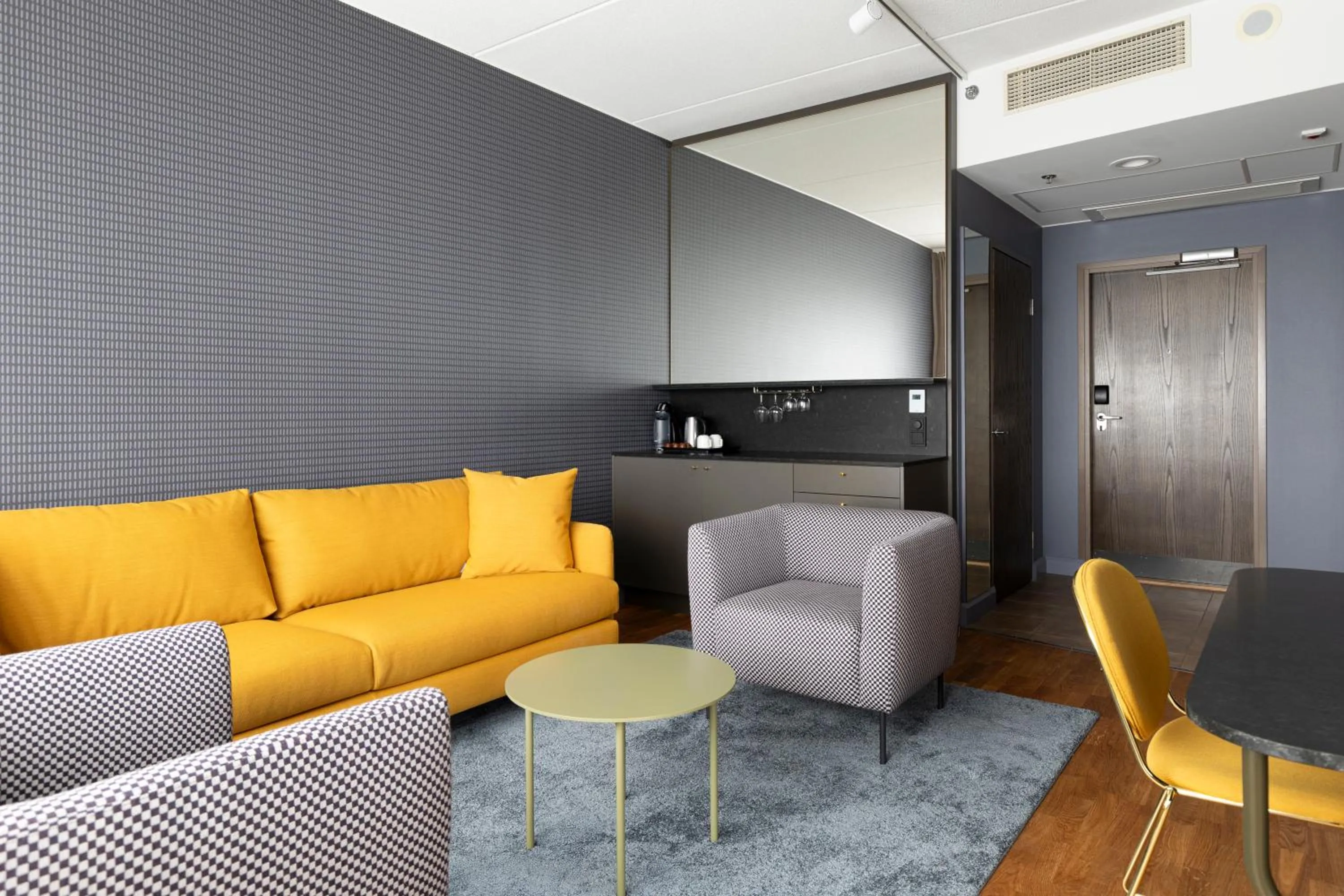 Living room in Break Sokos Hotel Flamingo