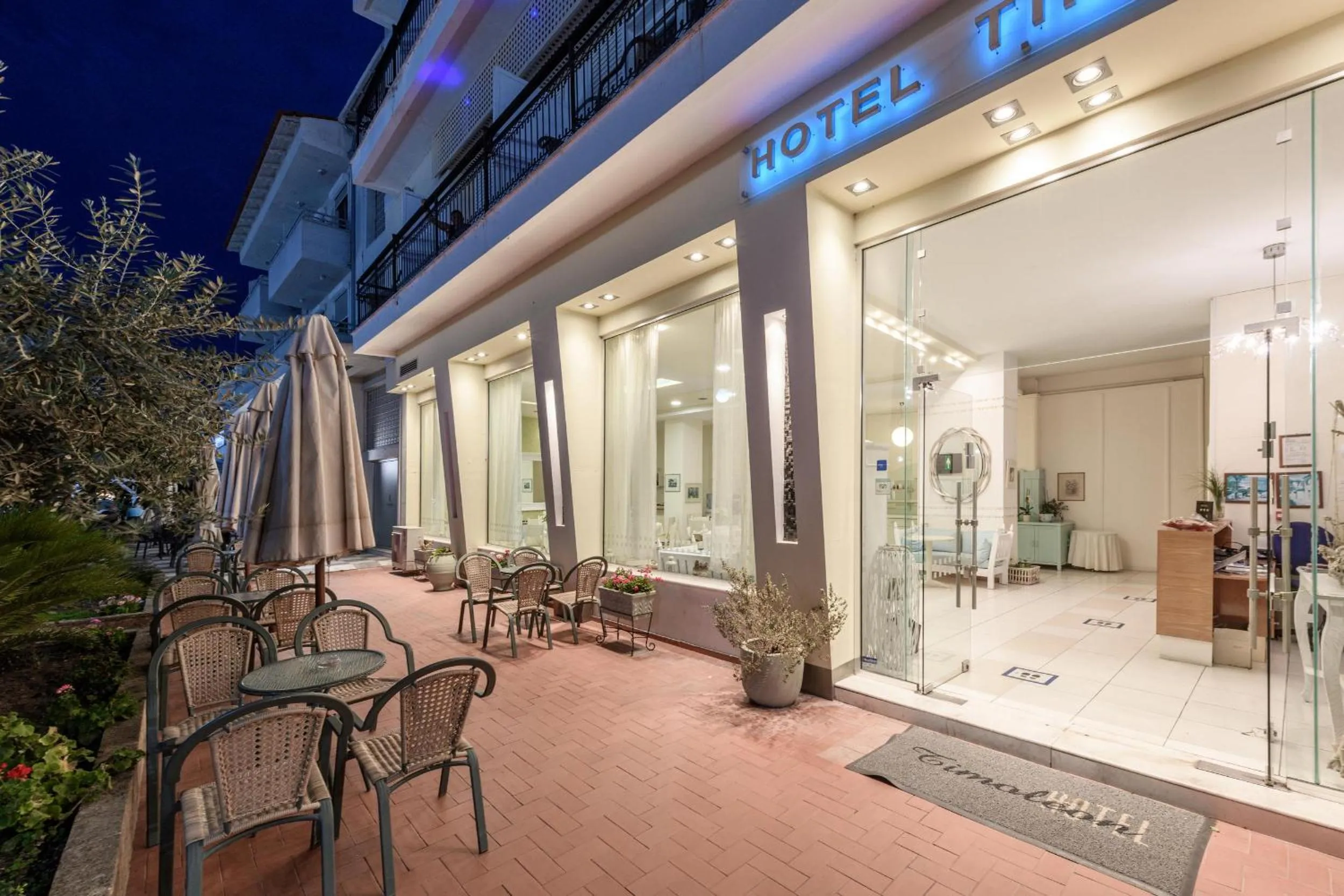 Property building in Hotel Timoleon