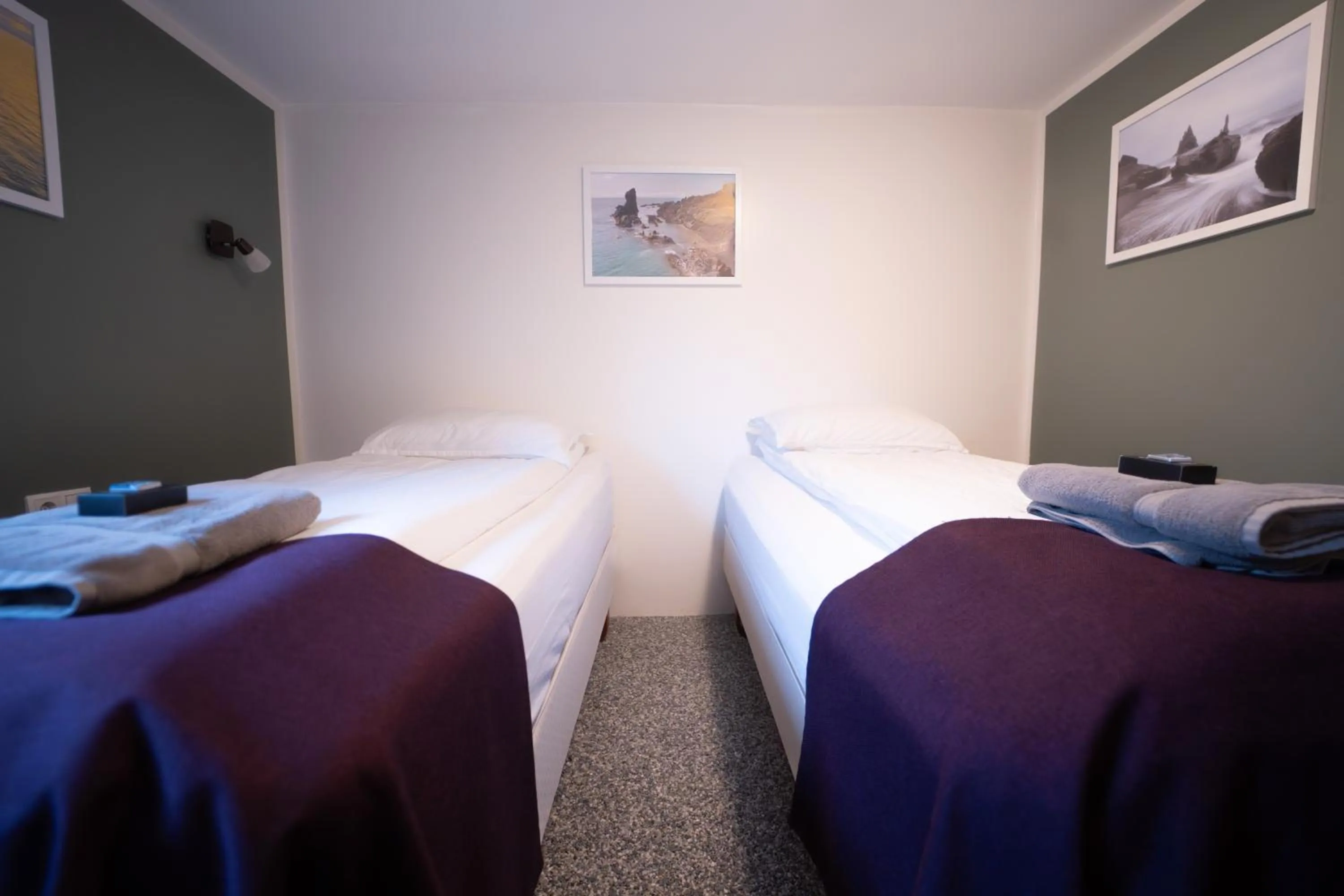 Bed in Vik Tröll Hotel