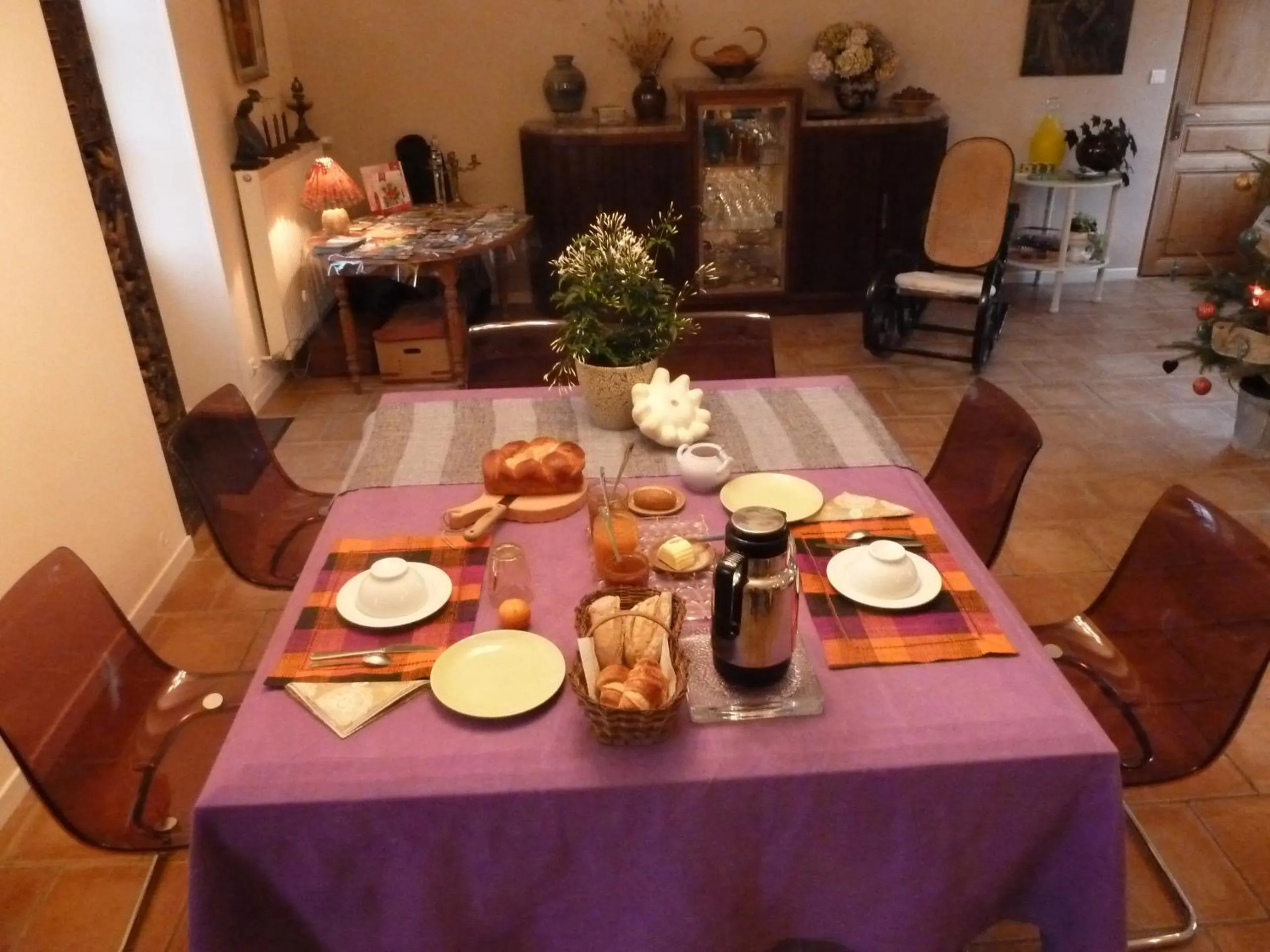 Food and drinks in Au Son du Jardin Poitevin