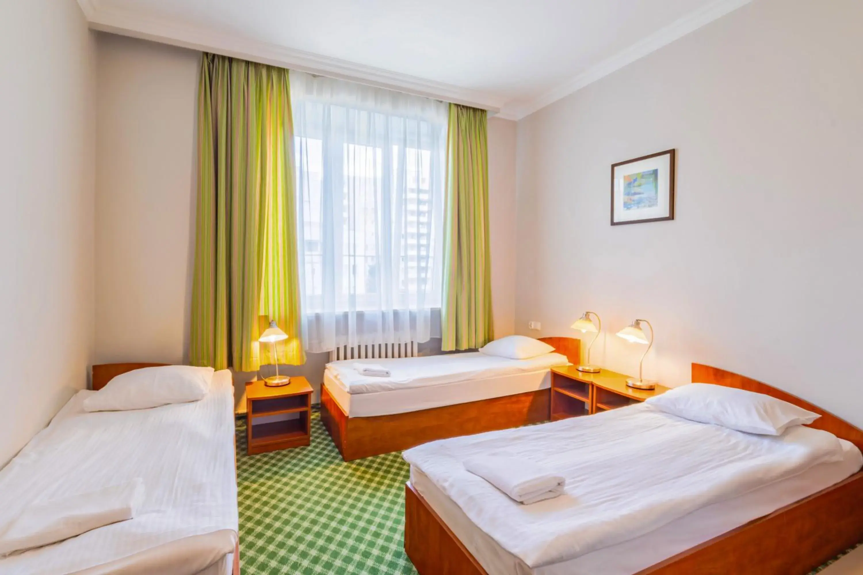 Standard Triple Studio with Kitchenette in Noclegi Stadion Bed & Breakfast Standard Triple Studio with Kitchenette in Noclegi Stadion Bed & Breakfast