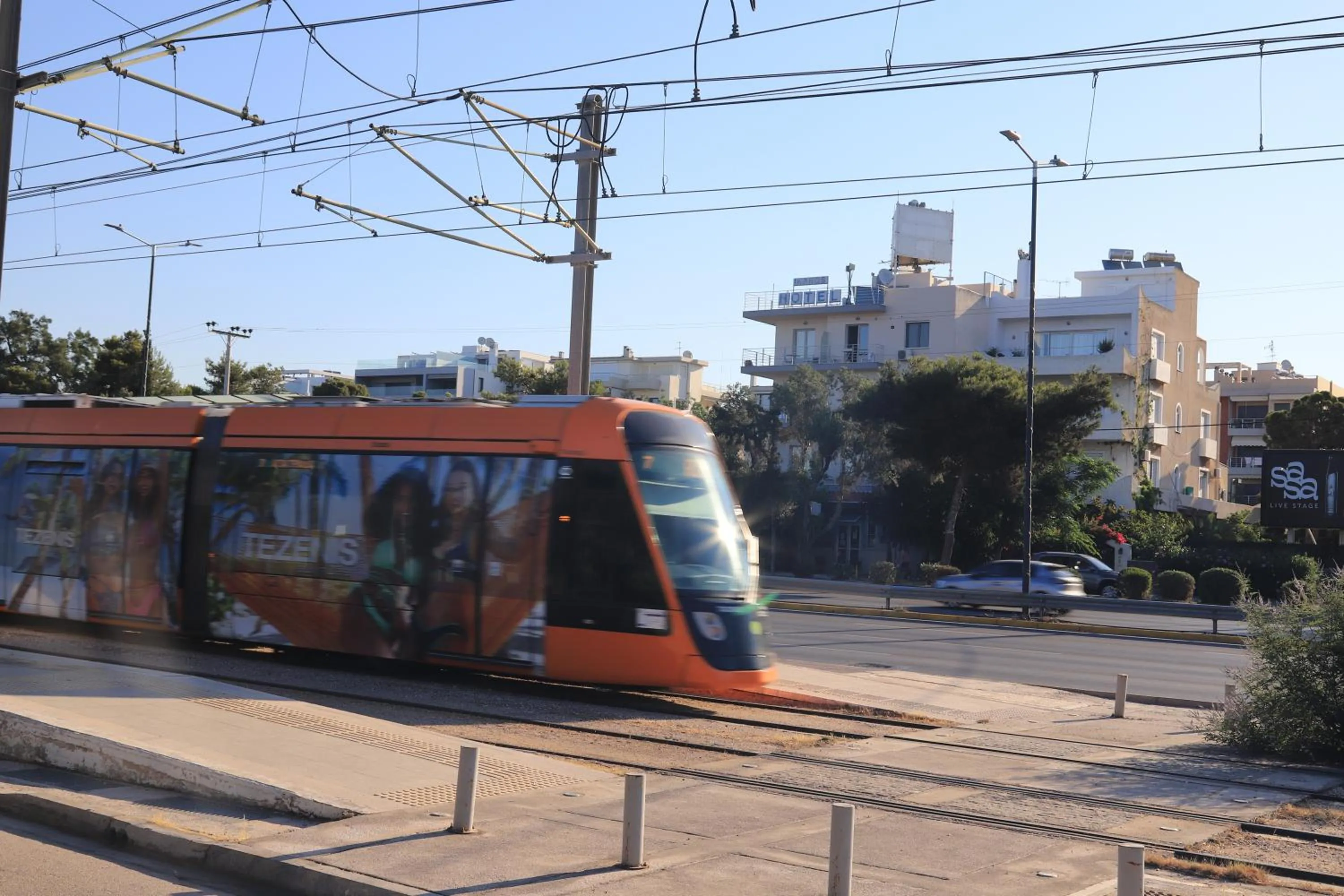 IKAROS Hotel ELLINIKO