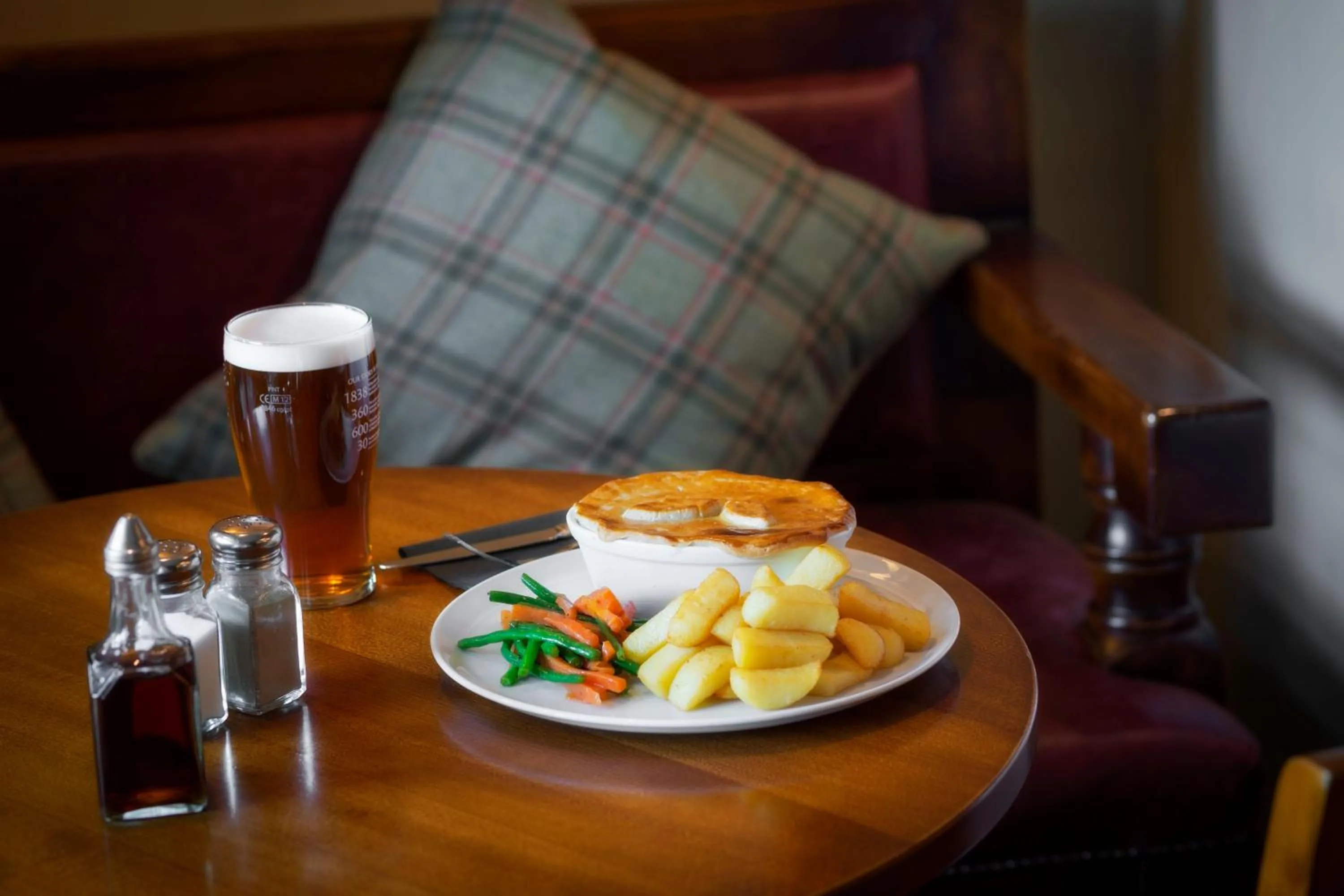 Restaurant/places to eat in Wagon & Horses