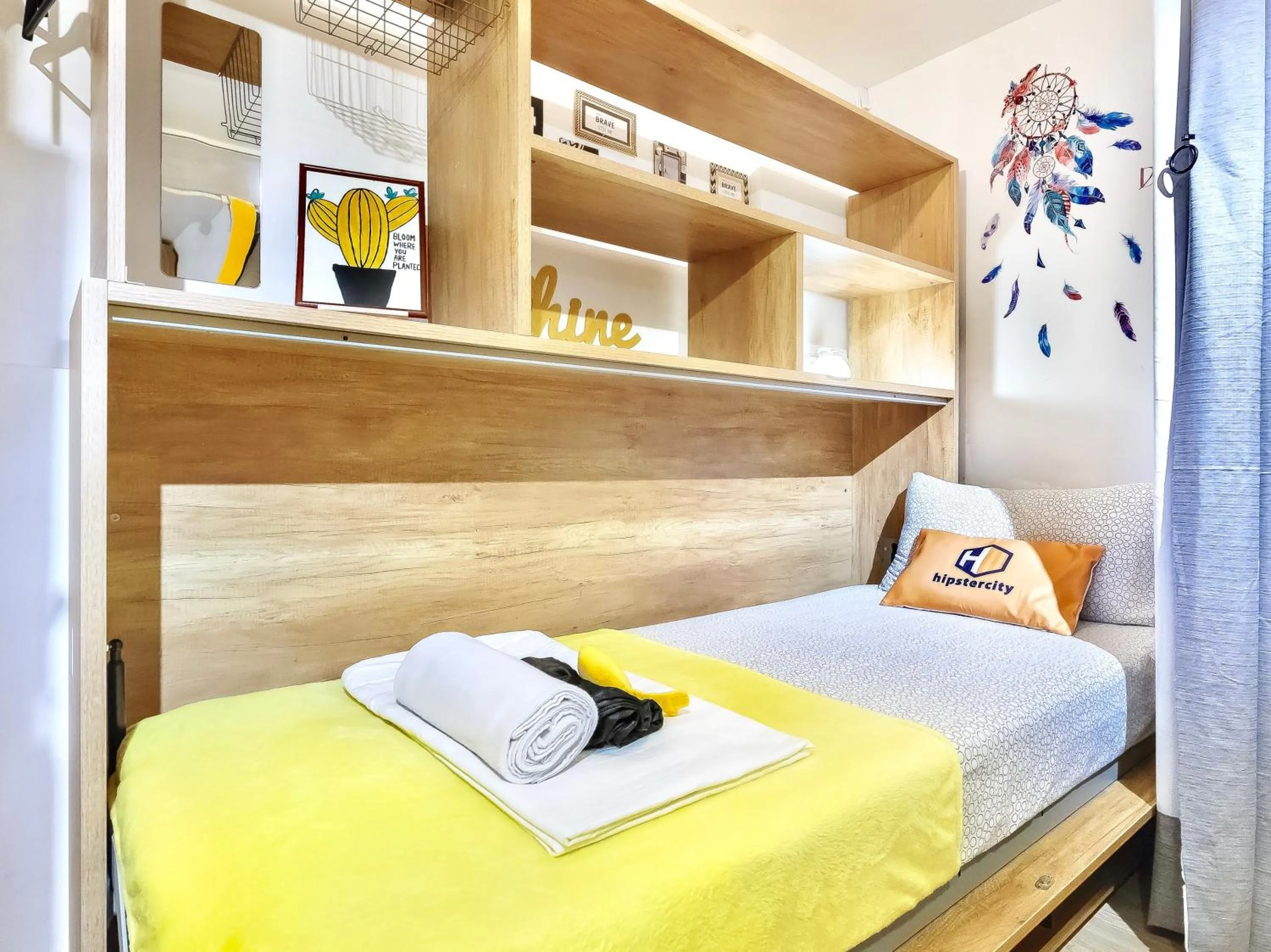 Bed in hipstercity hostel