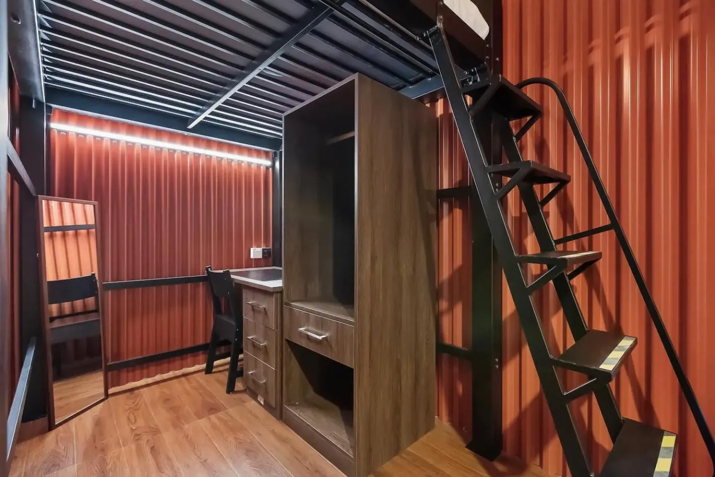 Bedroom in hipstercity hostel