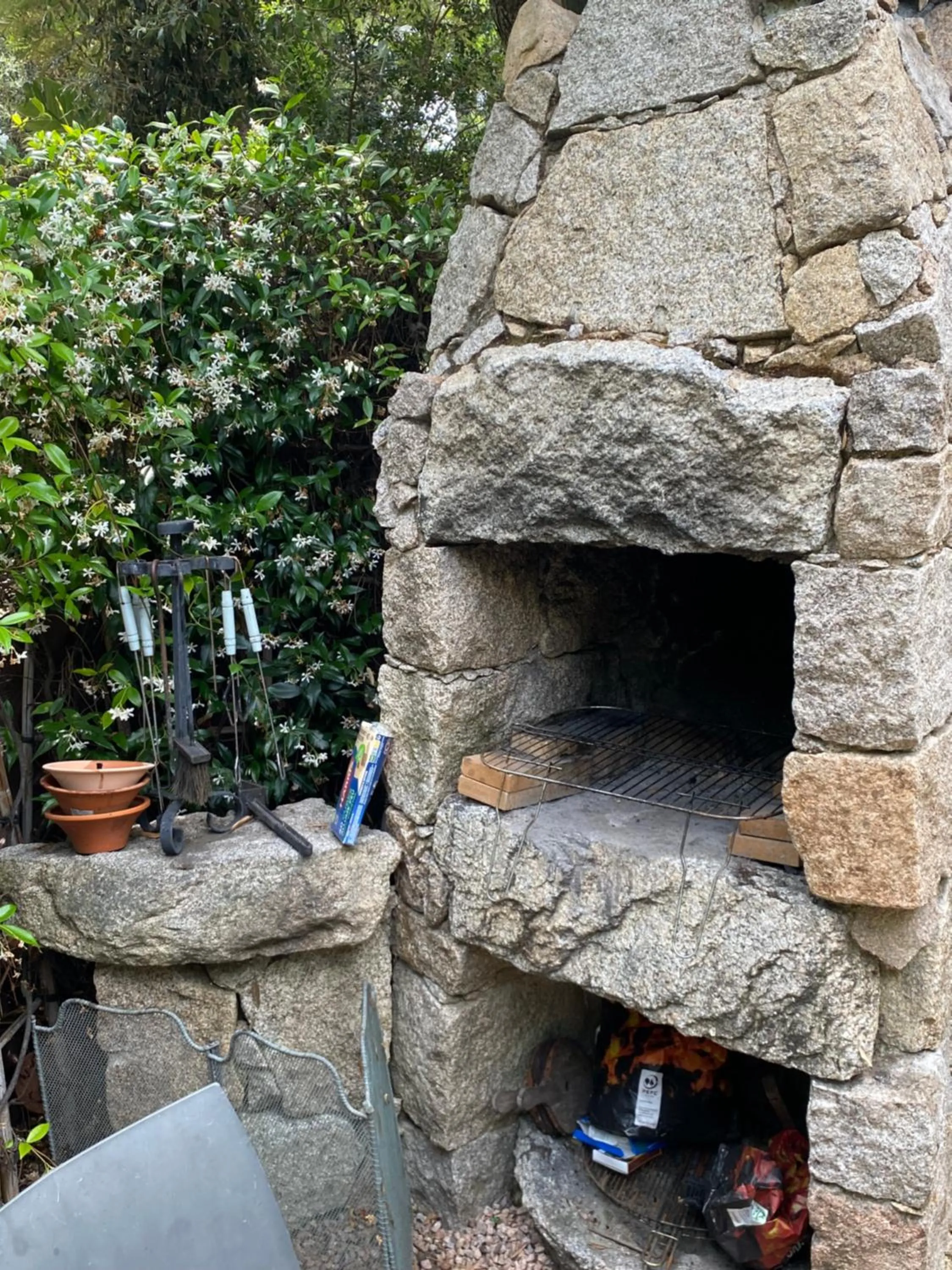 BBQ facilities in Maranatha, front de mer avec plage