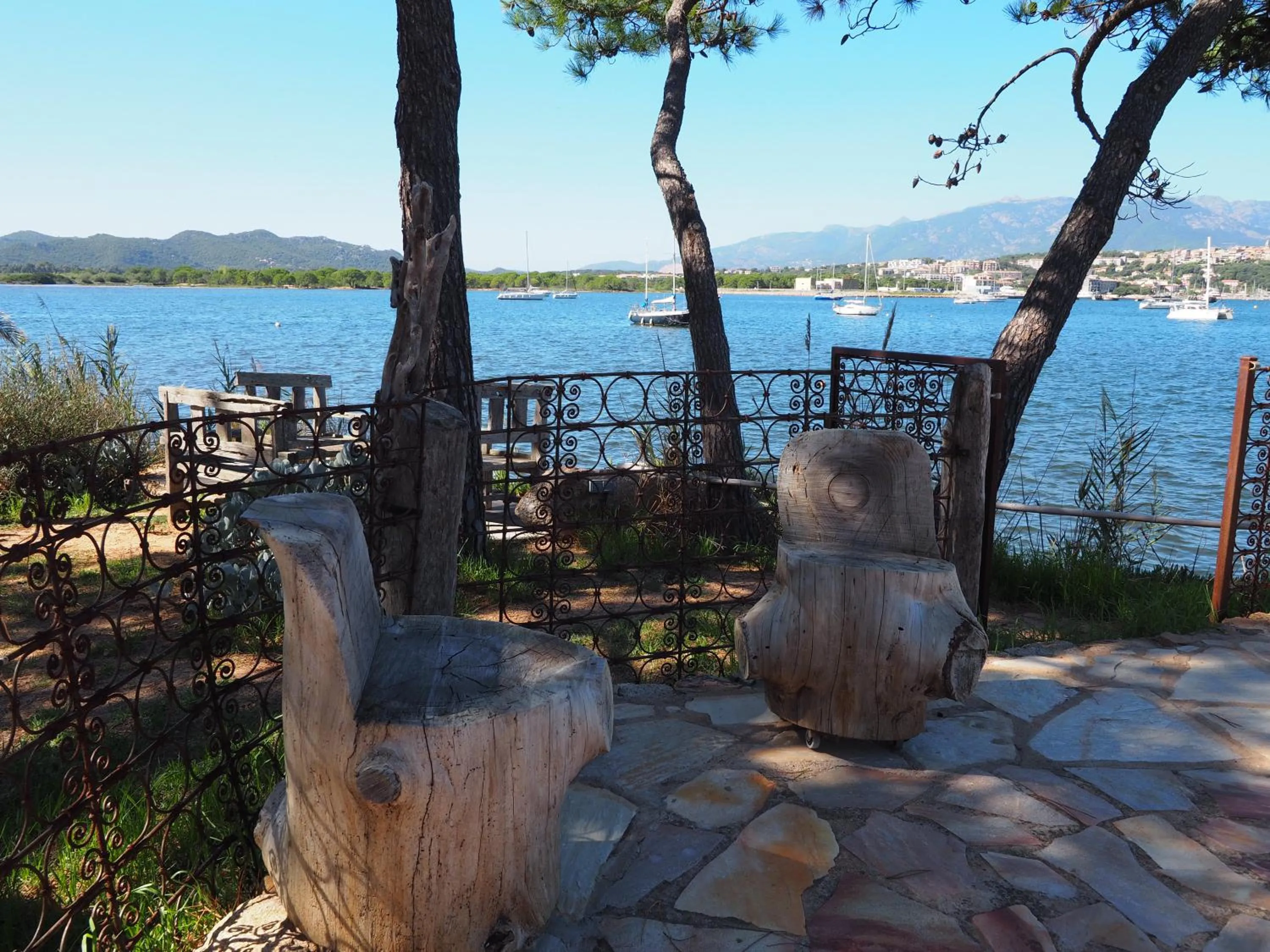 Sea view in Maranatha, front de mer avec plage