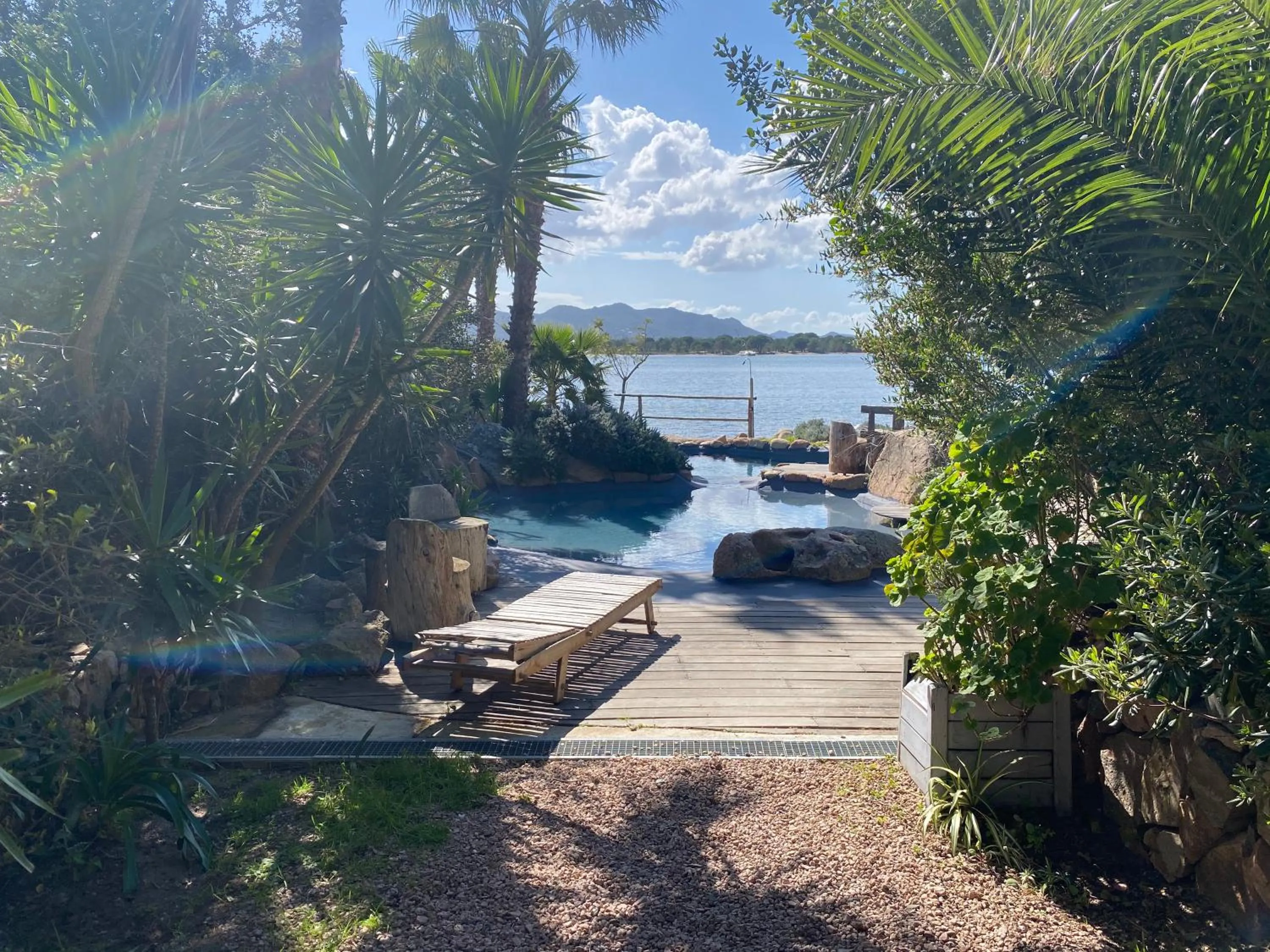 Property building in Maranatha, front de mer avec plage