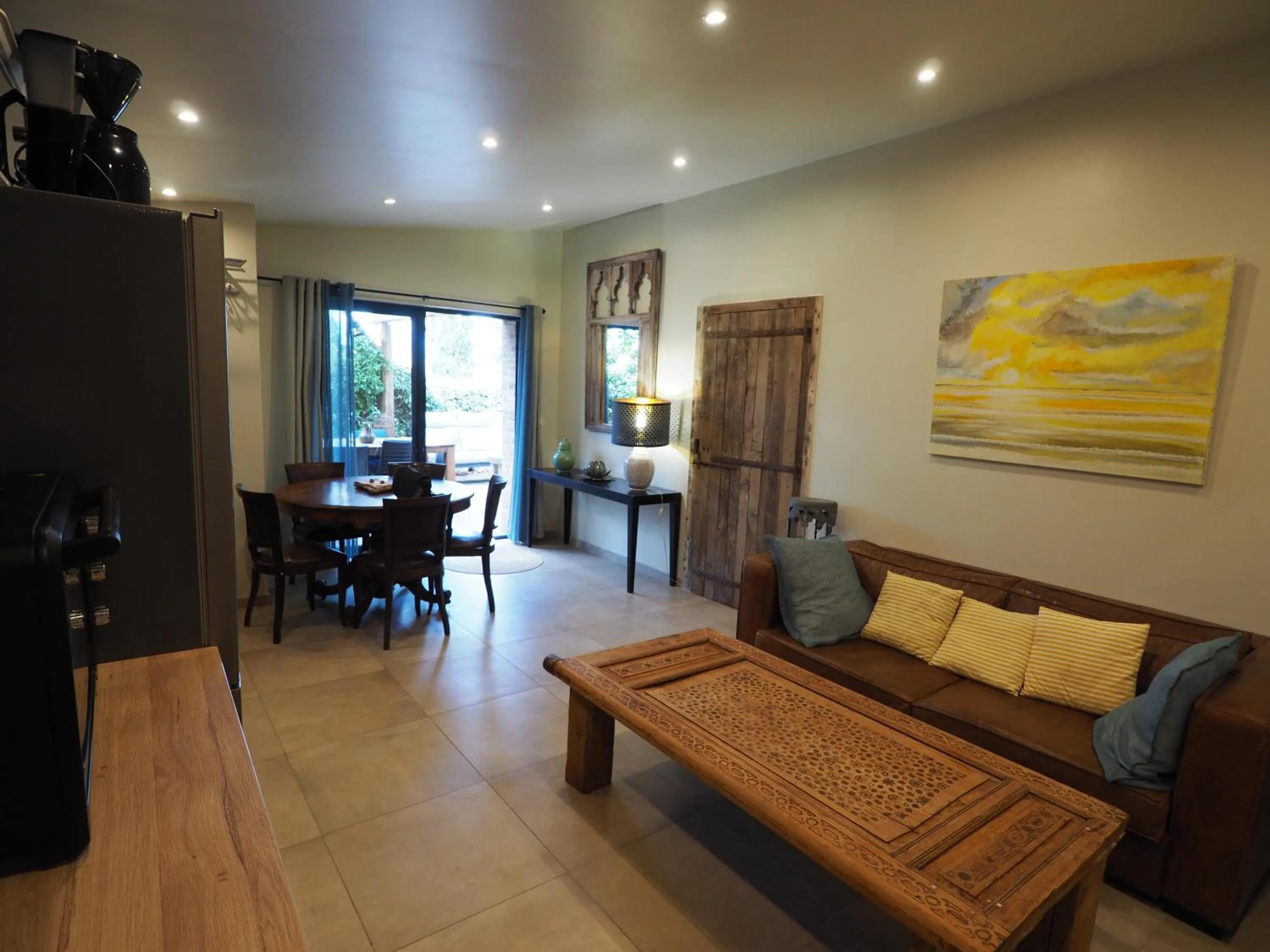 Photo of the whole room in Maranatha, front de mer avec plage