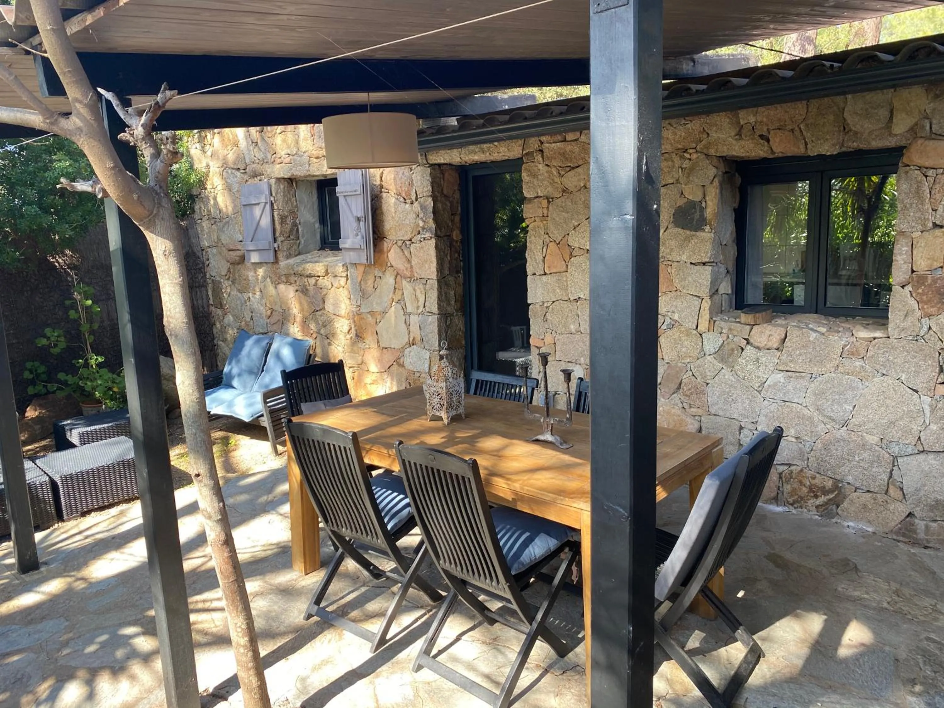 Patio in Maranatha, front de mer avec plage