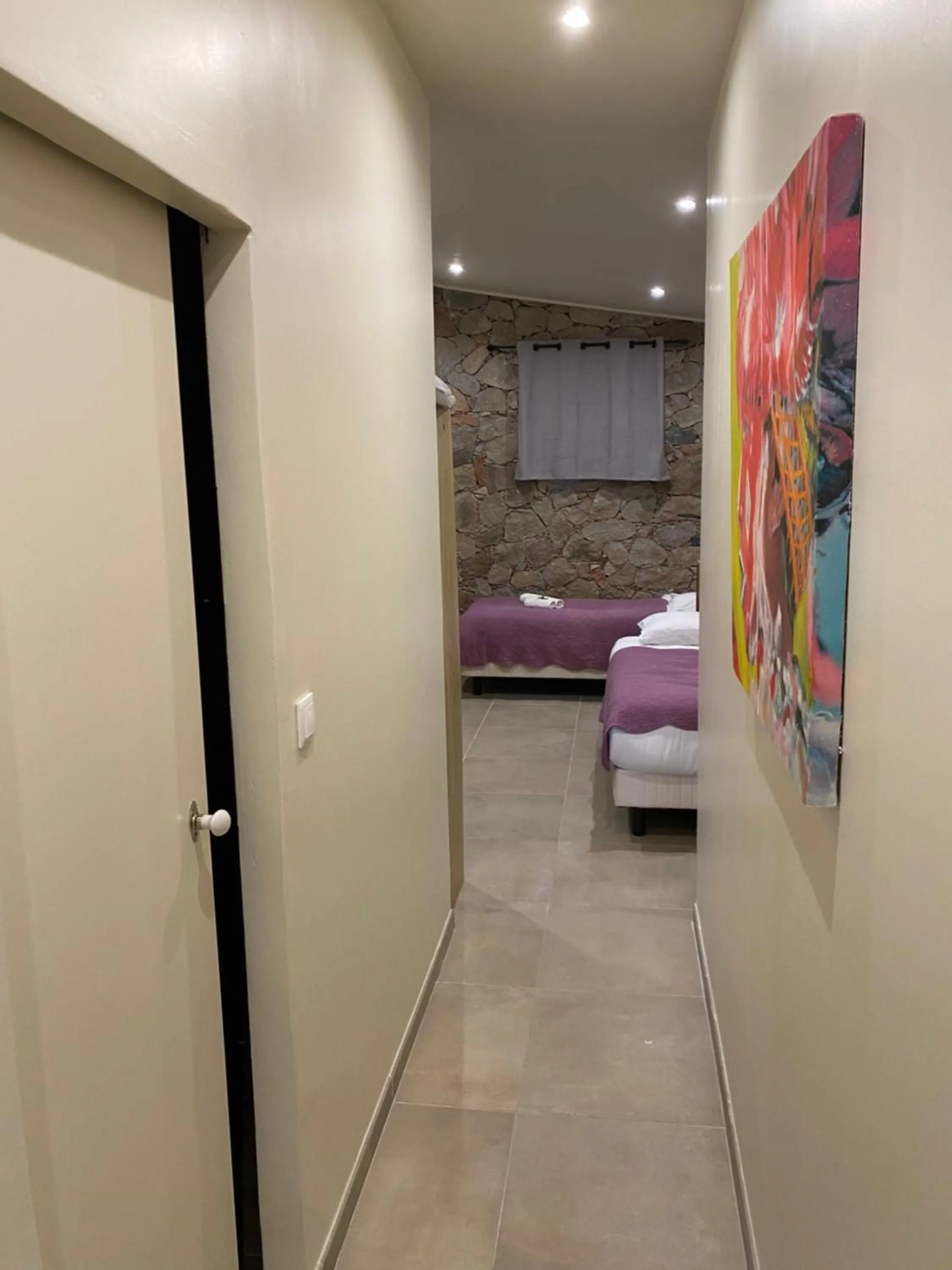 Bedroom, Bed in Maranatha, front de mer avec plage