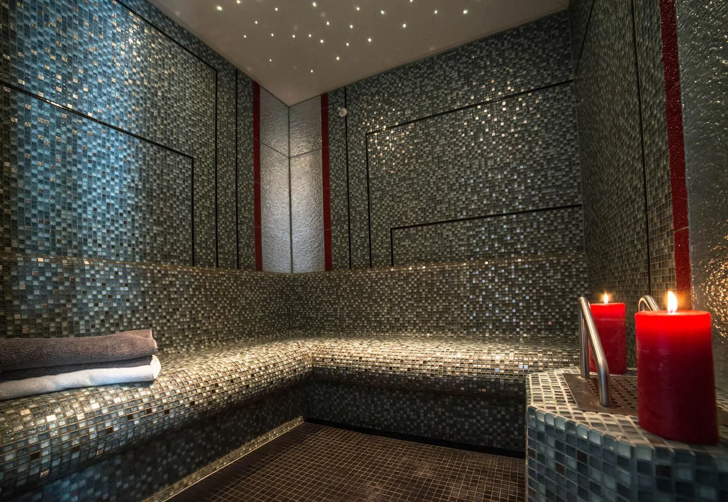 Steam room in Le Domaine Des Chevaliers De Malte