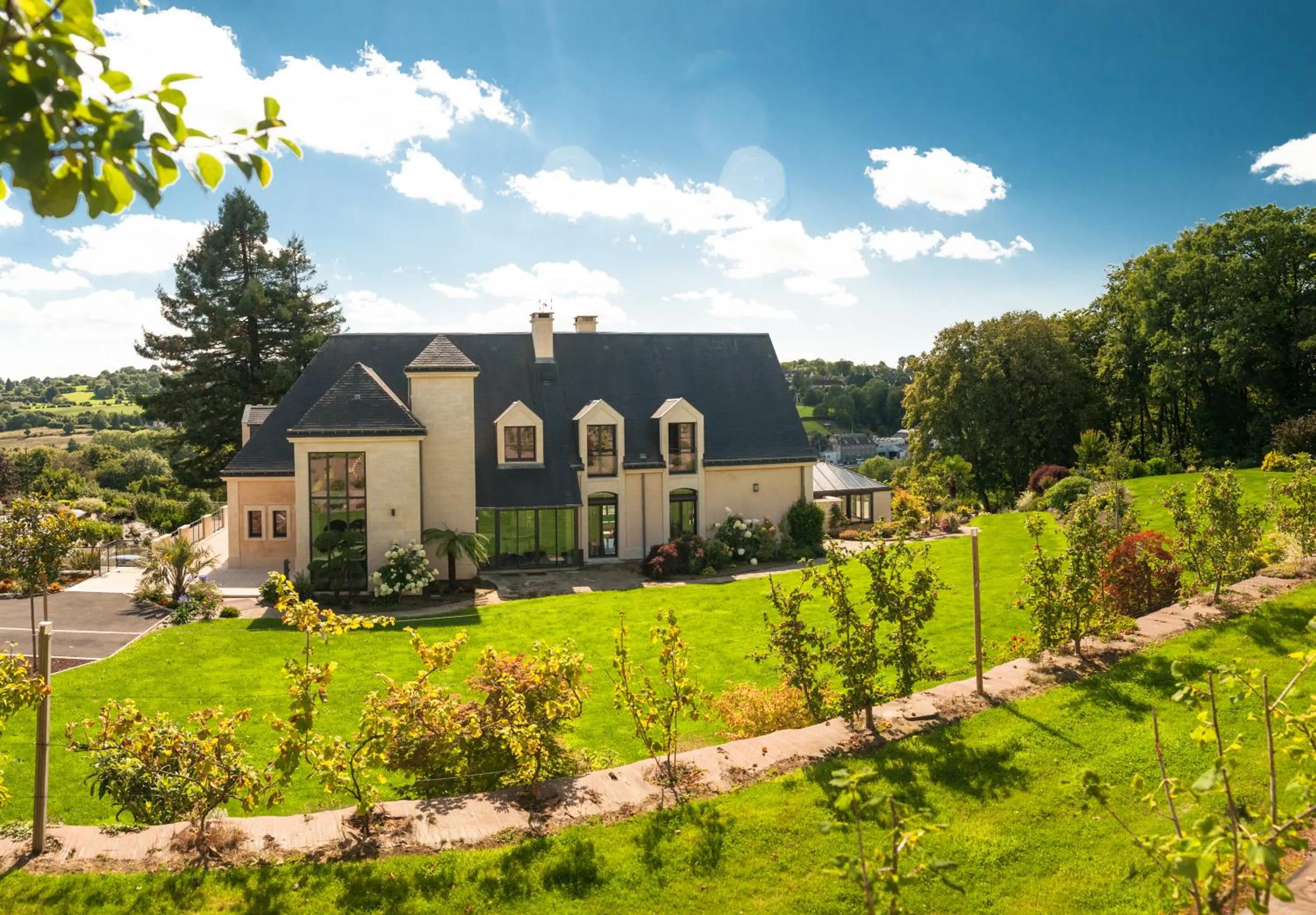 Property building in Le Domaine Des Chevaliers De Malte