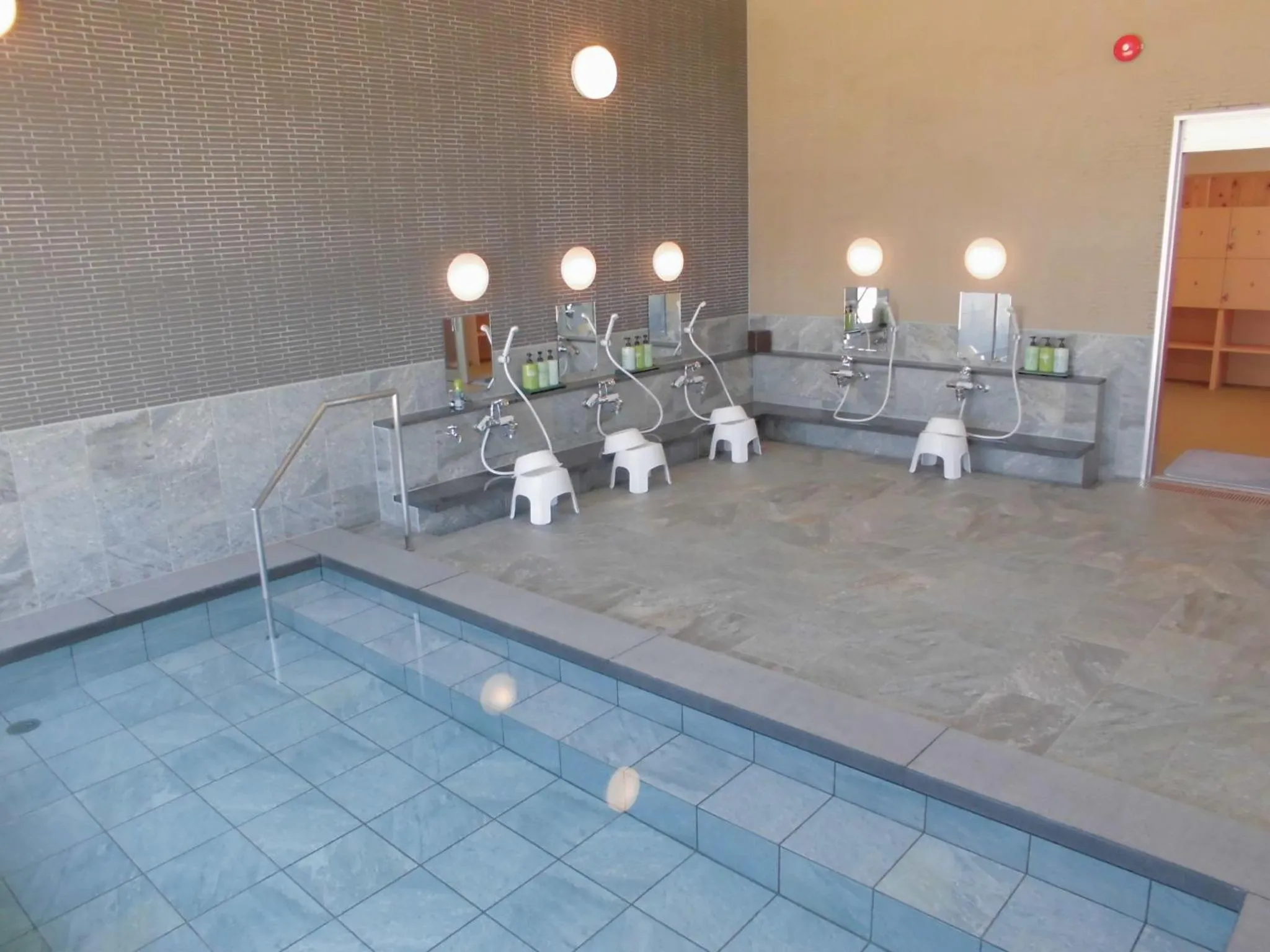 Public Bath in Oyabe City Cycling Terminal