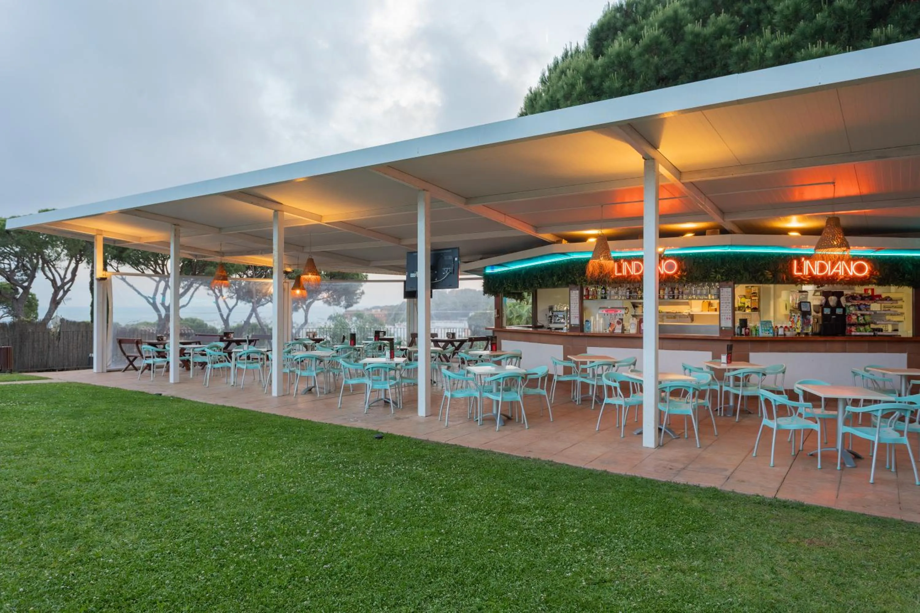 Lounge or bar in AR Bolero park