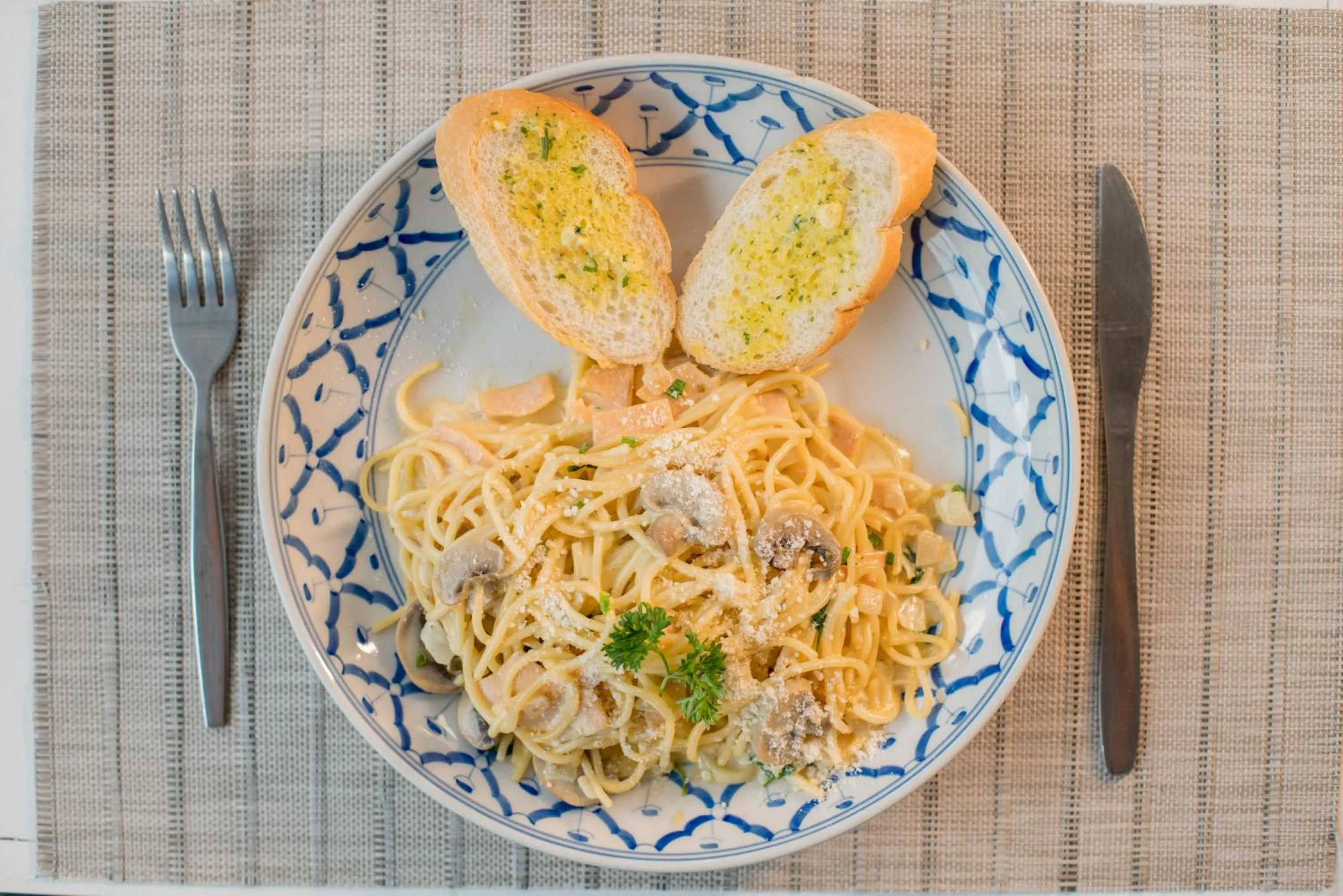 Meals in Amarin Hotel Patong