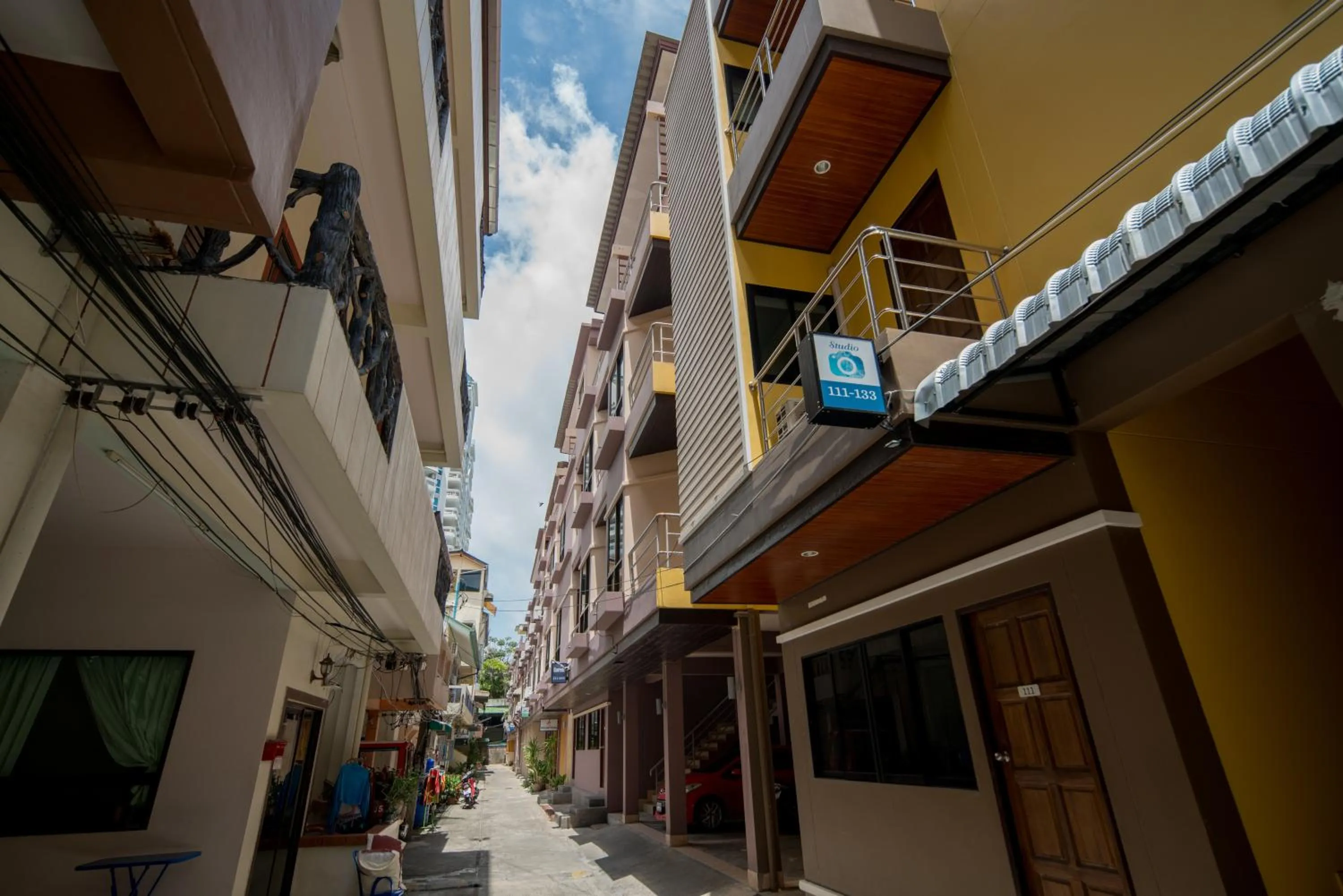 Neighbourhood in Amarin Hotel Patong