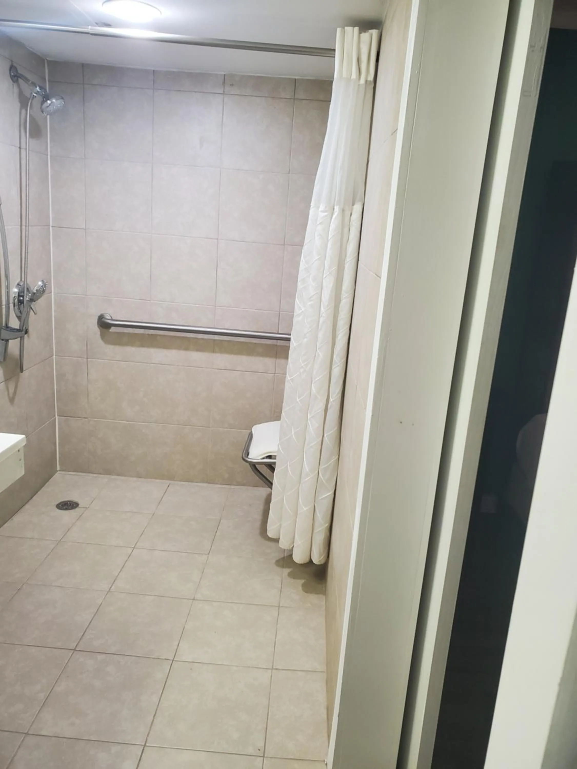 Deerfield Inn & Suites